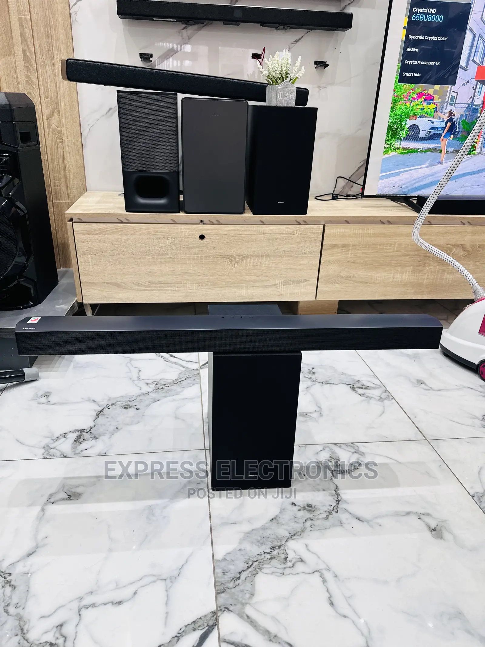 Samsung Connect,Listen and Enjoy Withbluetooth Soundbar B450
