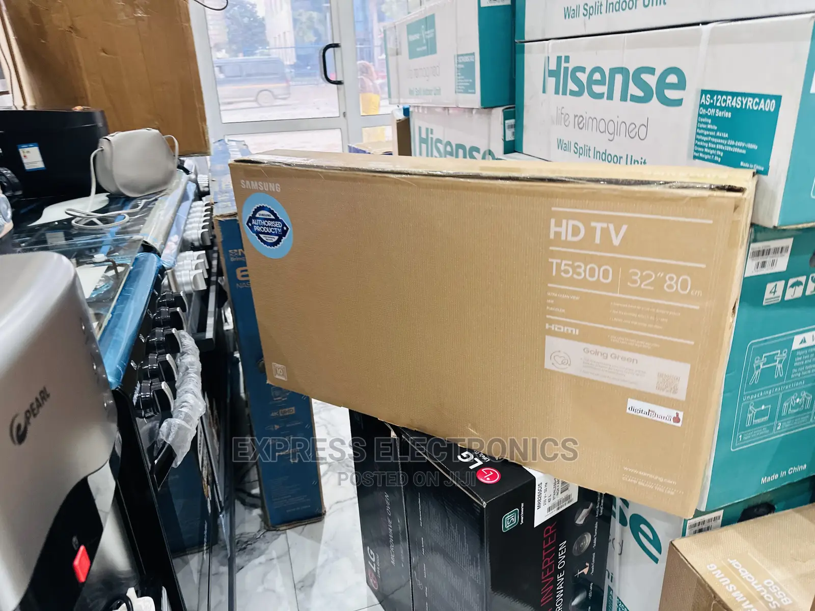 Smart Connectivity With Airplay 2 Samsungfhd Smart 32”Tu5300