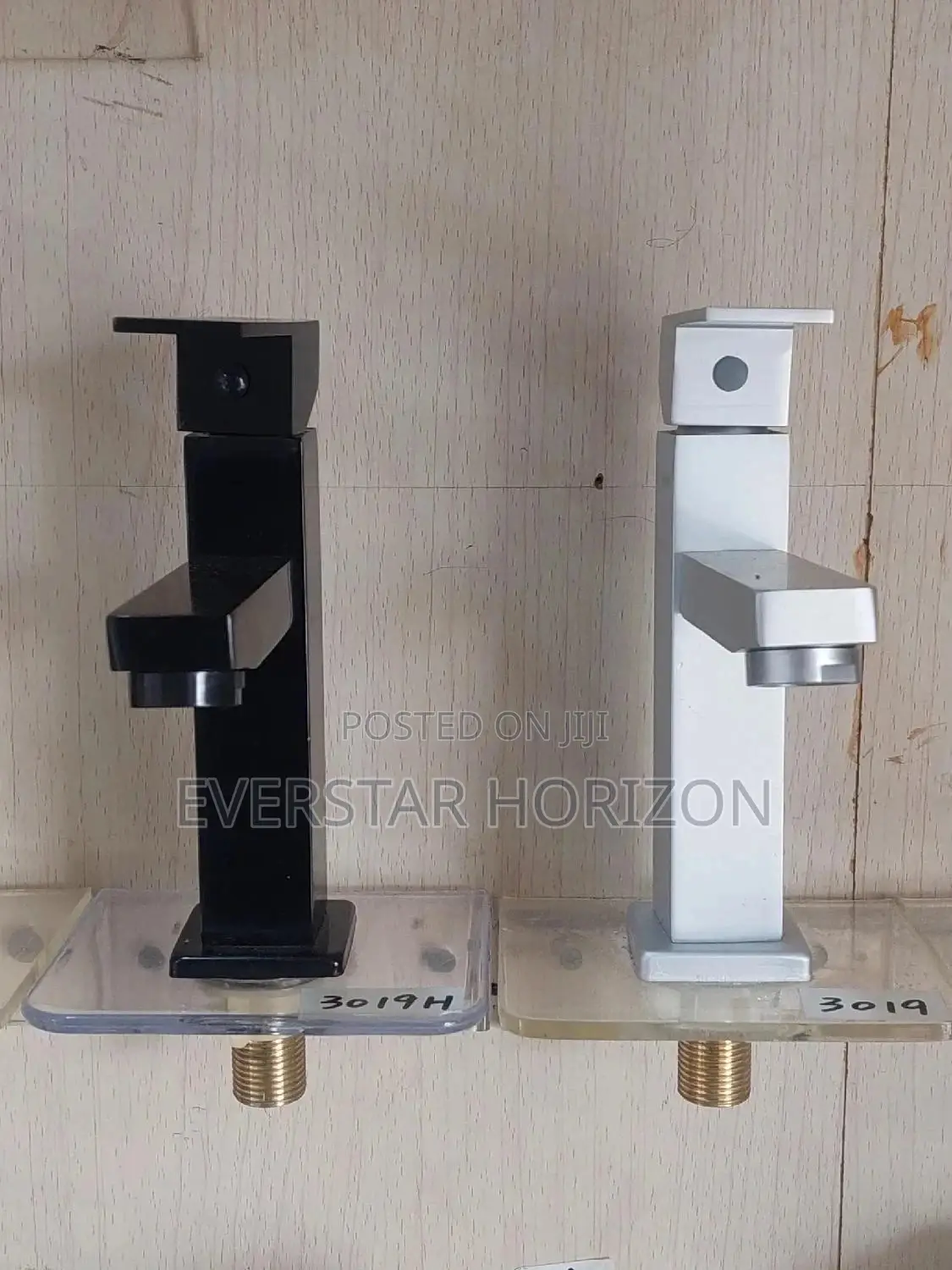 Modern Washbasin Single Handle Basin Tap