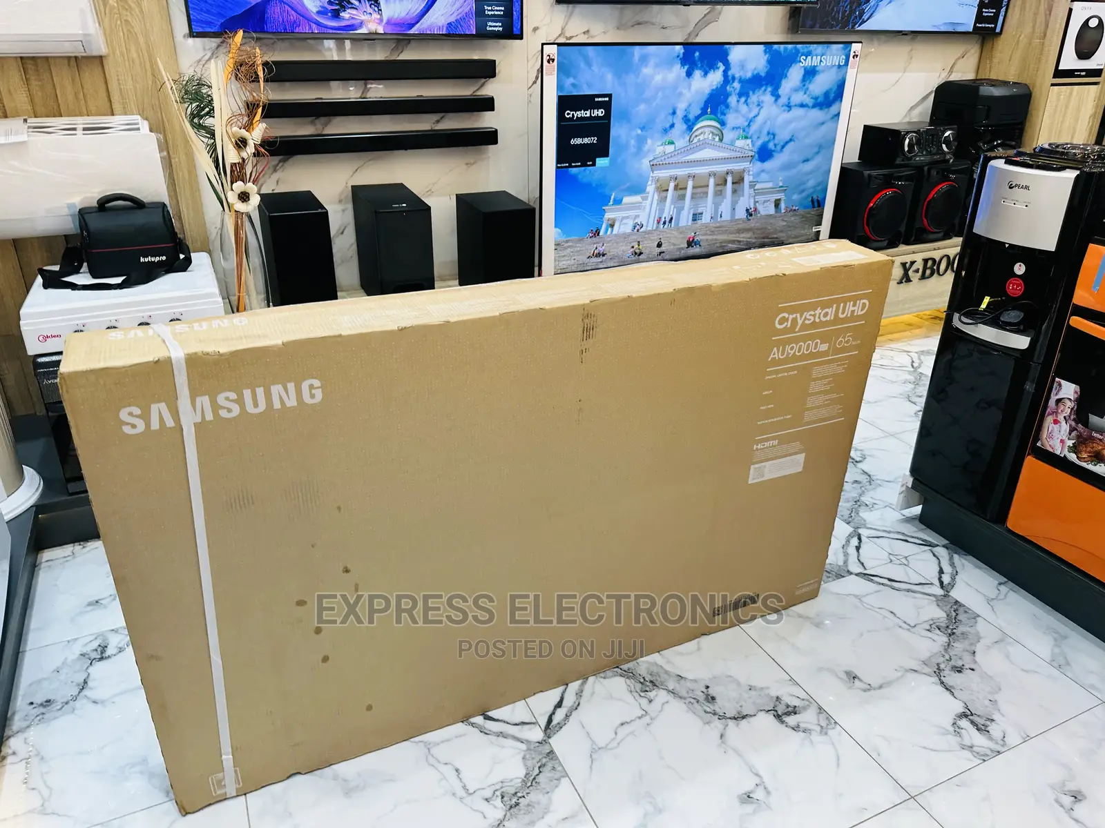 Smart Connectivity Airplay Samsung UHD Smart 65”Au7172