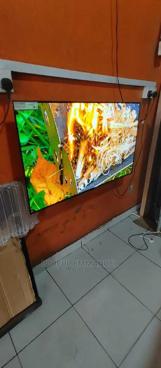 LG 48" C2 Evo Oled Uhd Smart HDR 2022 Model