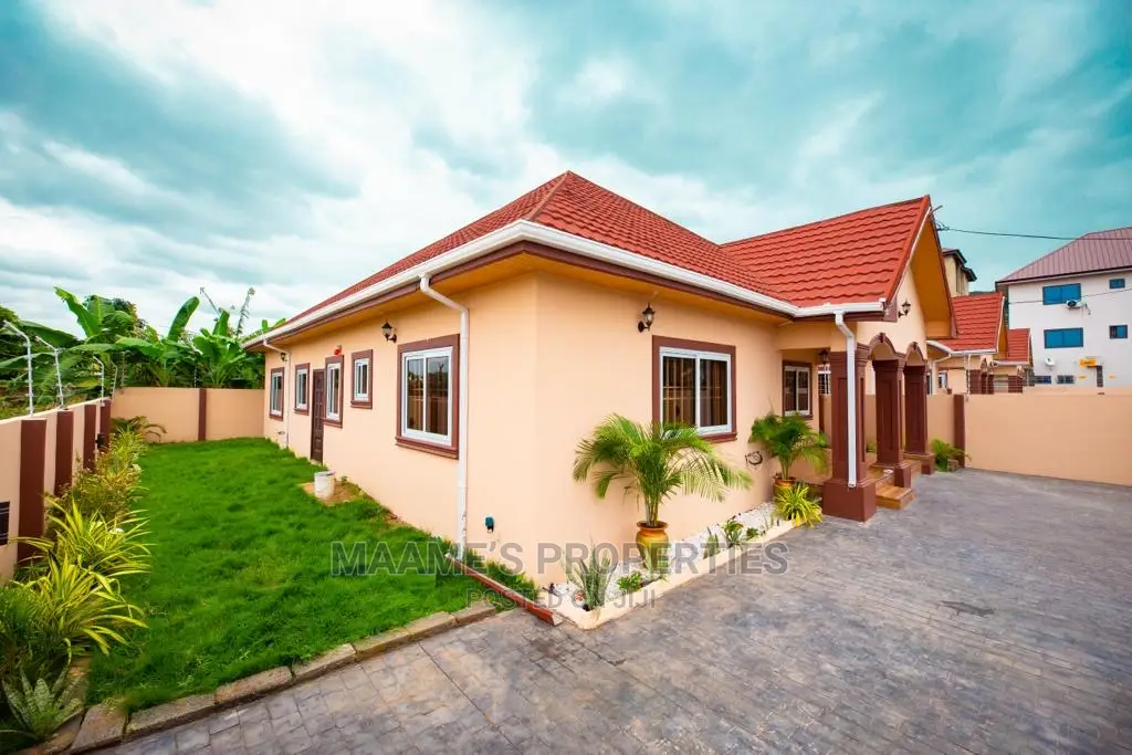 3bdrm House in Maame’S Properties, Oyarifa for sale