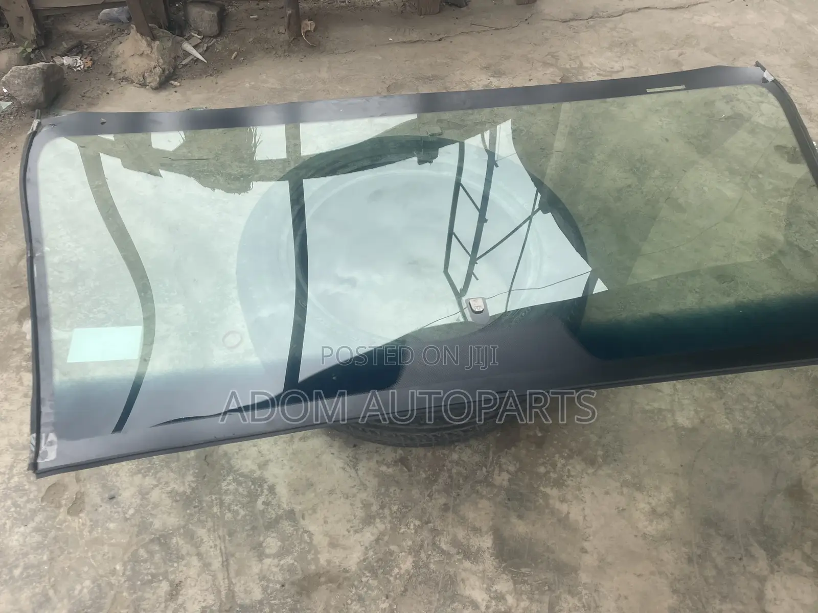 Toyota Tundra Windscreen