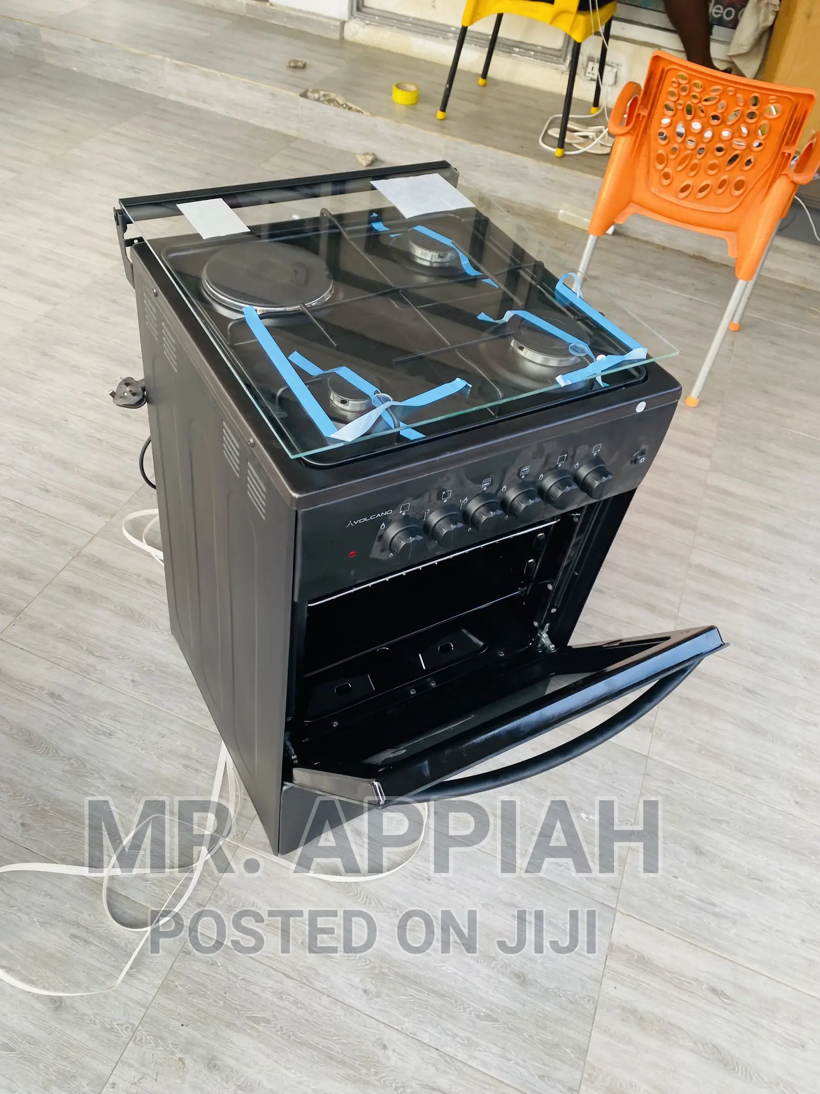 Classic Volcano 3gas + 1 Electric Cooker(Black)