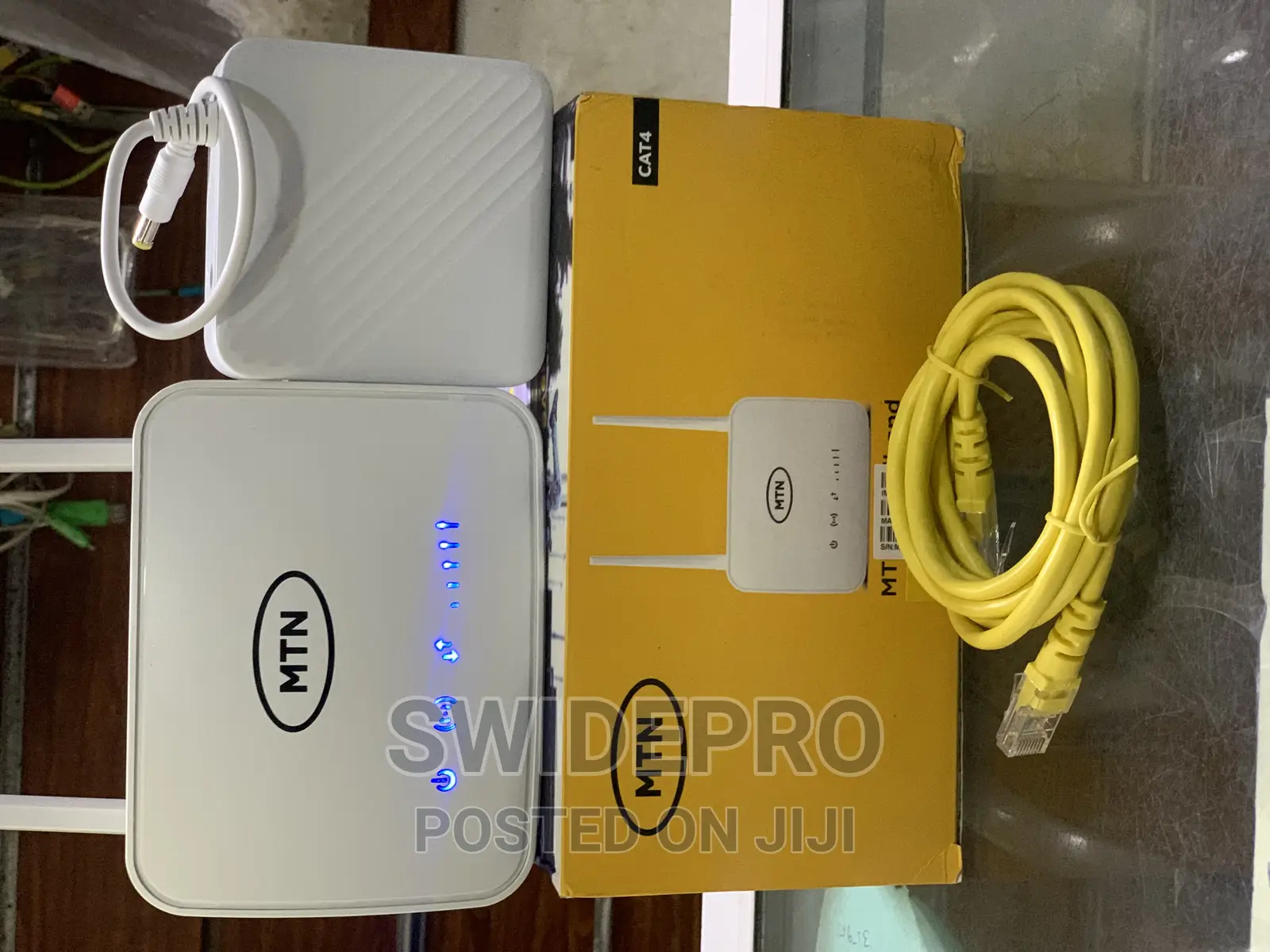 MTN Universal 4g Fast Broadband Router + Backup Battery