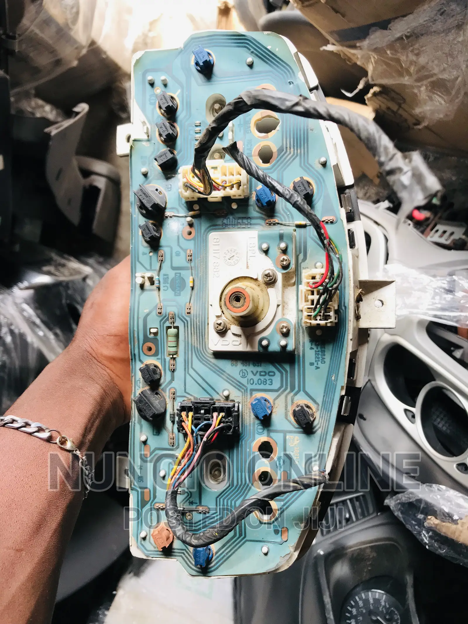 Nissan March Meterboard