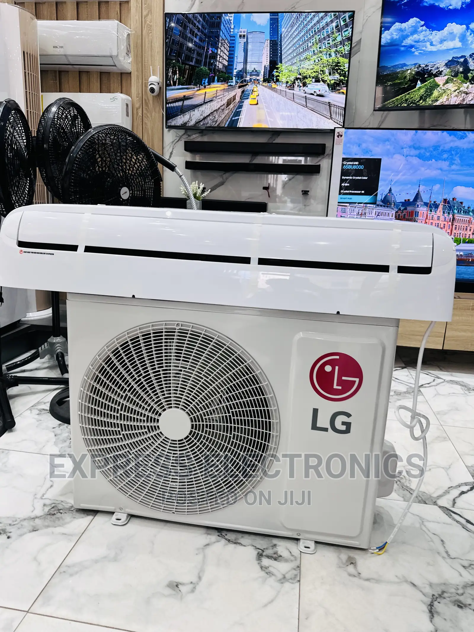 2.5hp Split Flawless Look  R410 Gas LG
