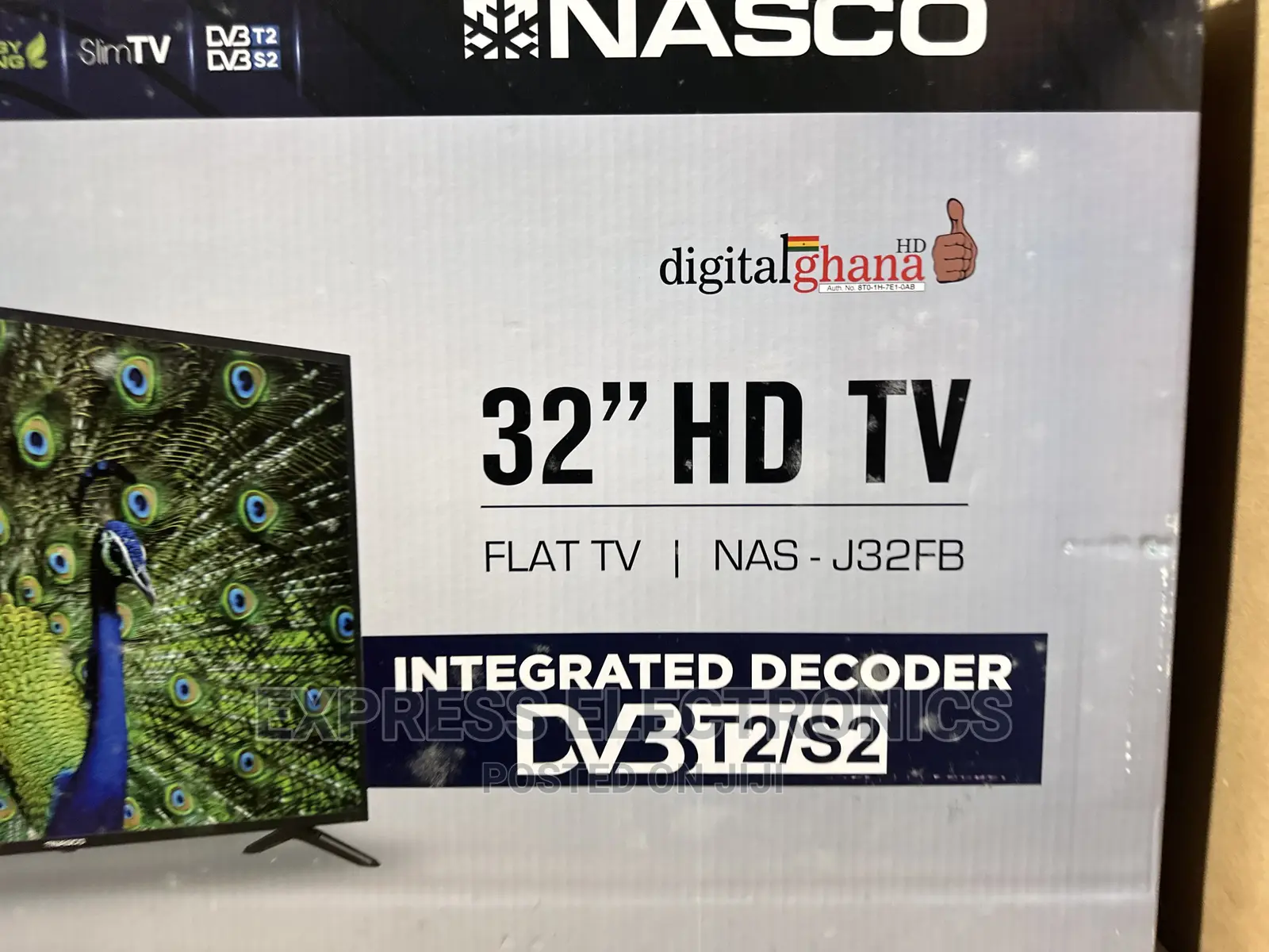 Realistic Shades FHD Satellite Nasco 32” Digital Tv