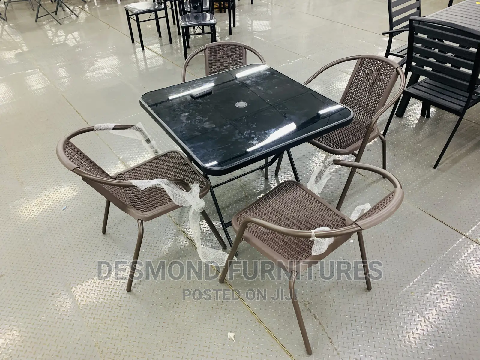 Out Doors Table