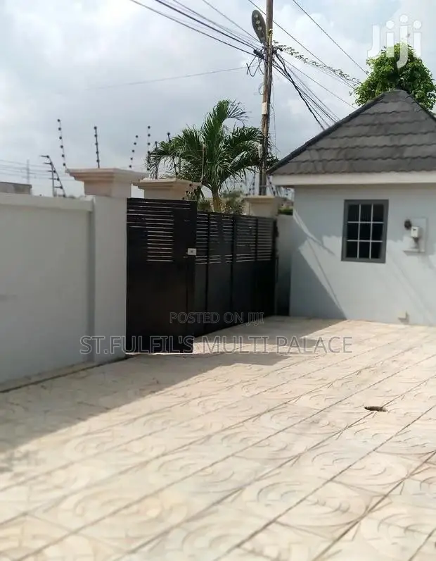 4bdrm House in East Legon for sale