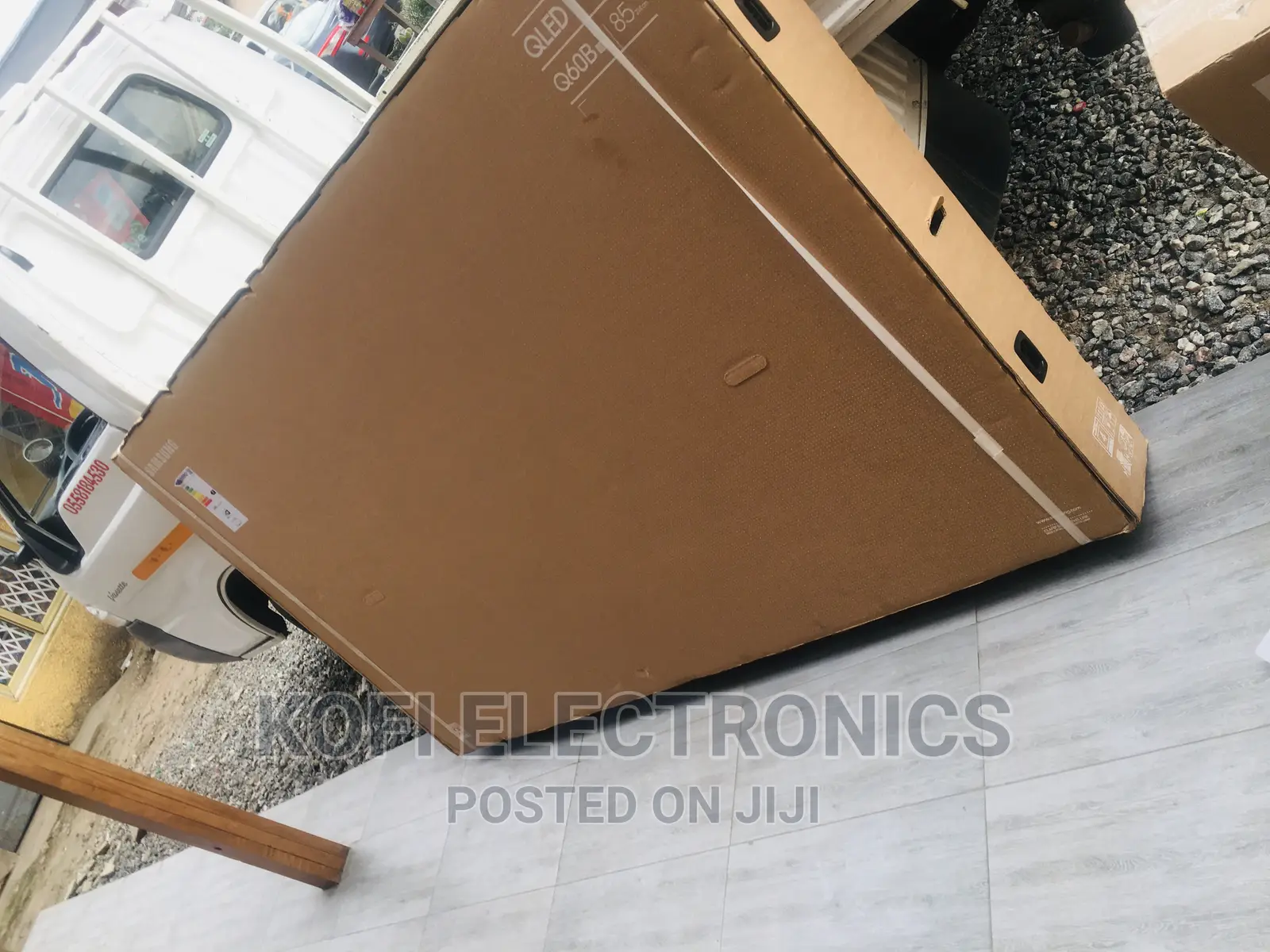 Brilliant Samsung 85 Qled Smart TV - 85Q60B