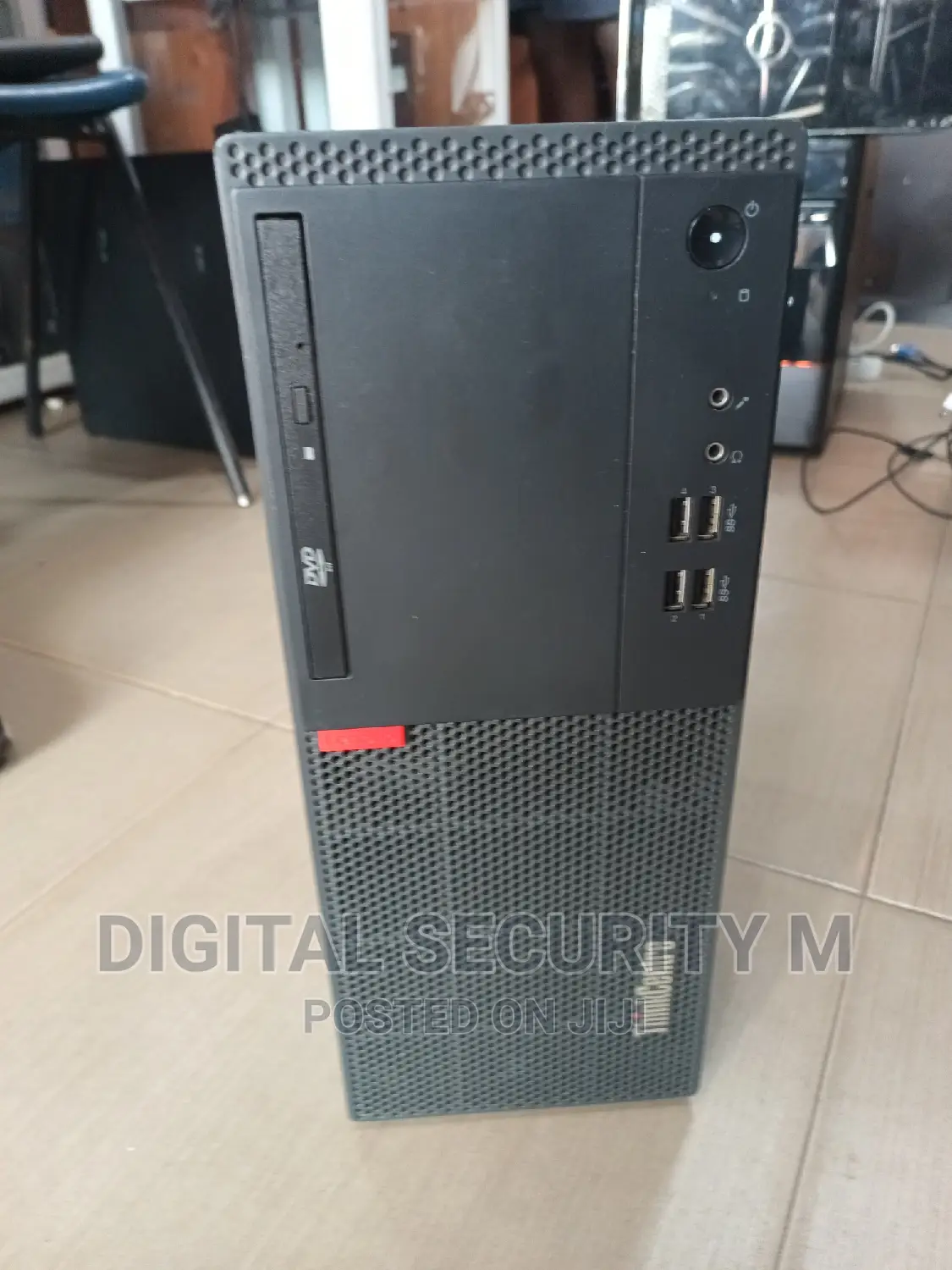 Desktop Computer Lenovo ThinkCentre M710 8GB Intel Core I5 HDD 1T