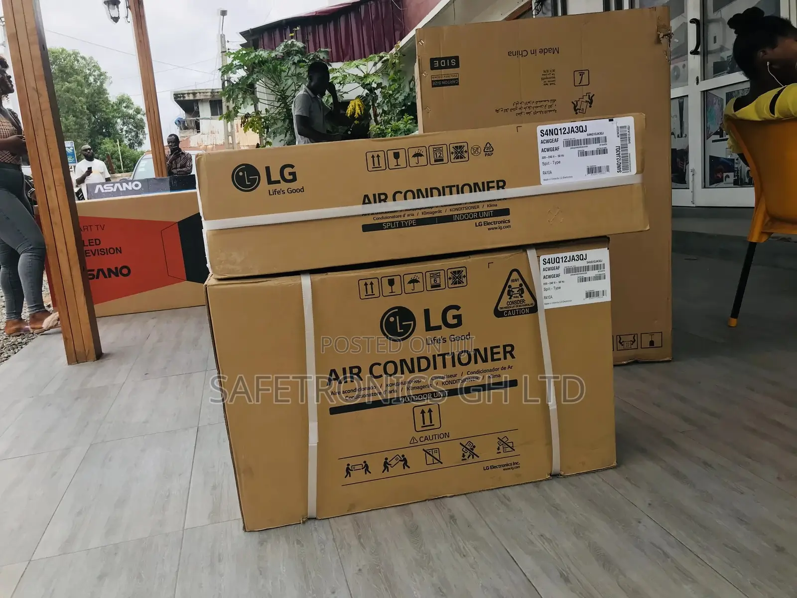 2.5hp Lg Split Invertor Dualcool White Airconditioner