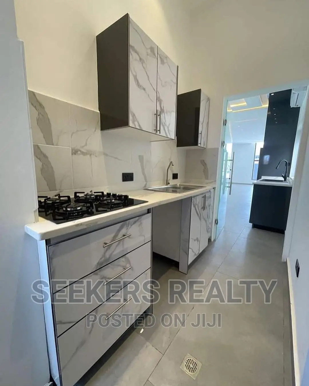 5bdrm House in Seekers Realty, Accra Metropolitan for sale