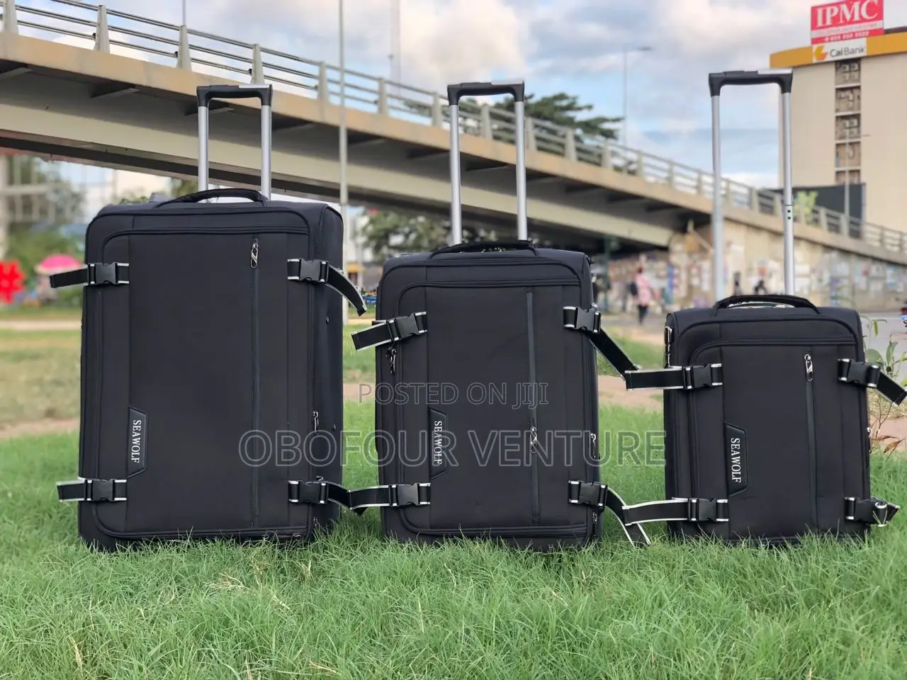 3 Set Quality and Affordable Material Luggage 53289y 3 Piece