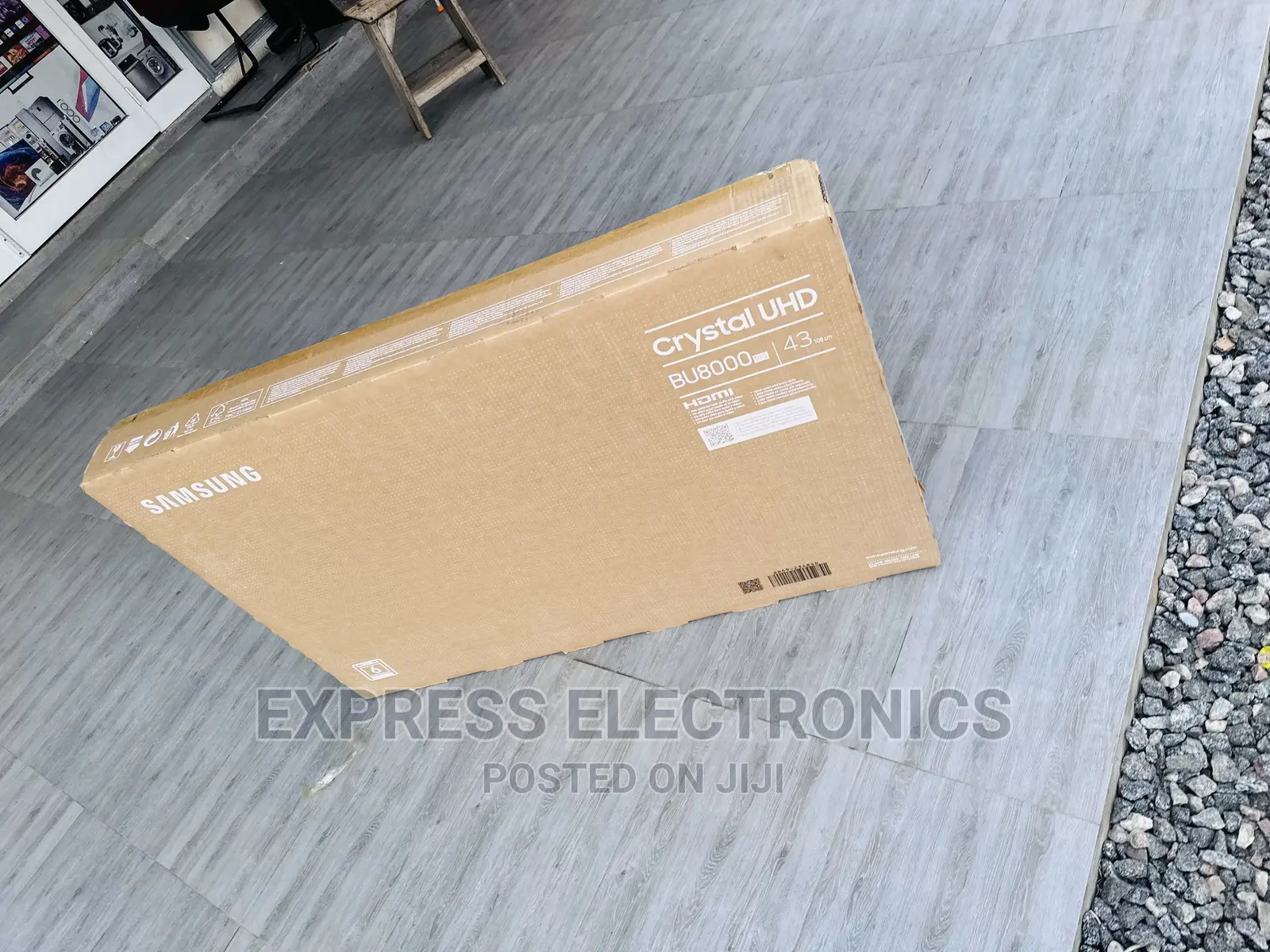 Quality Display UHD 43”Bu8072 Samsung Tv 