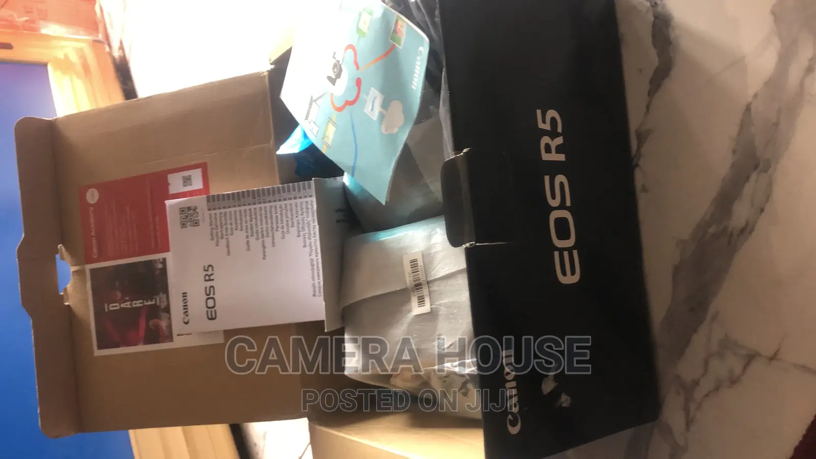 Canon Eos R5 Mirrorless Camera