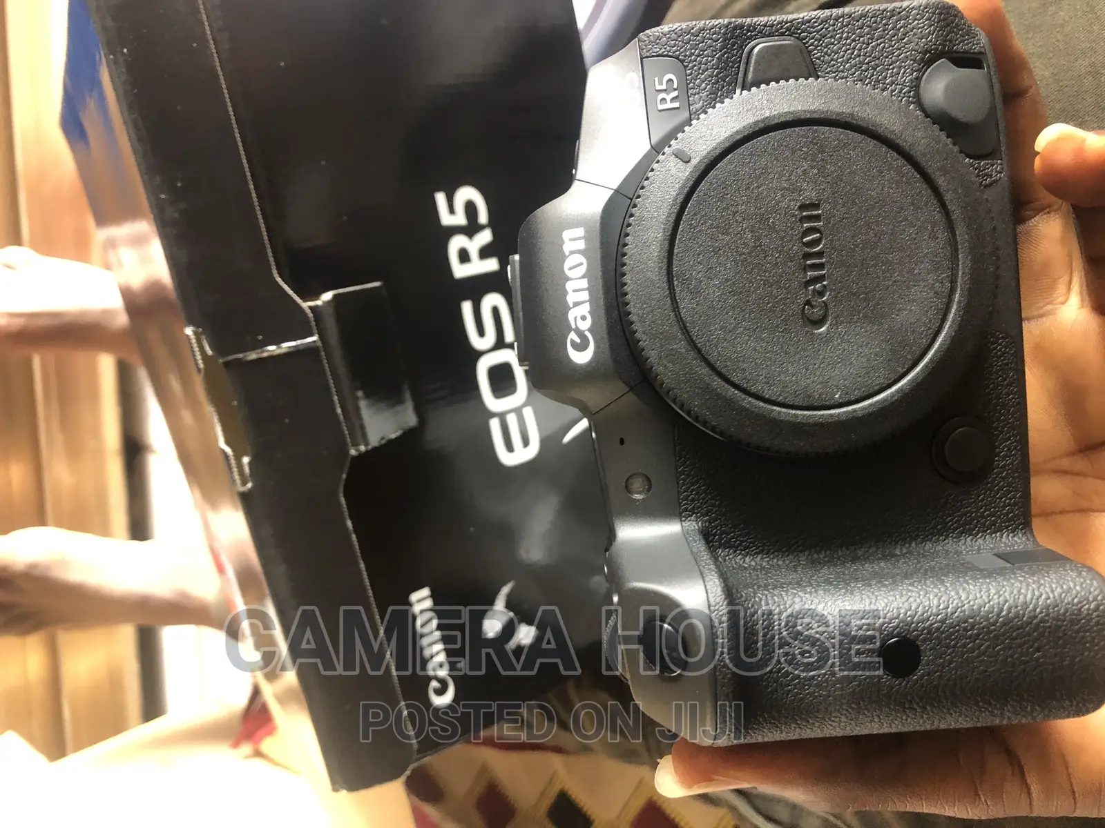 Canon Eos R5 Mirrorless Camera