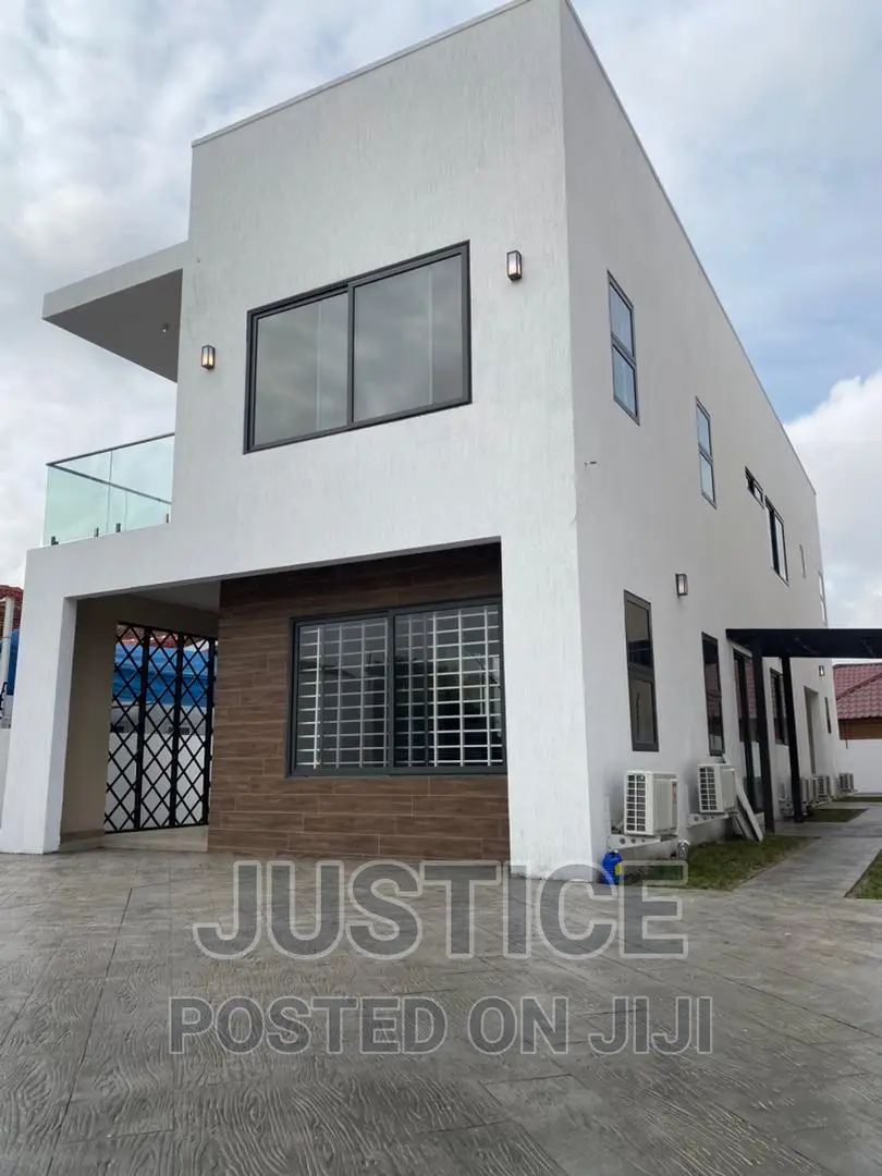 4bdrm Duplex in Community 20 Tema for sale