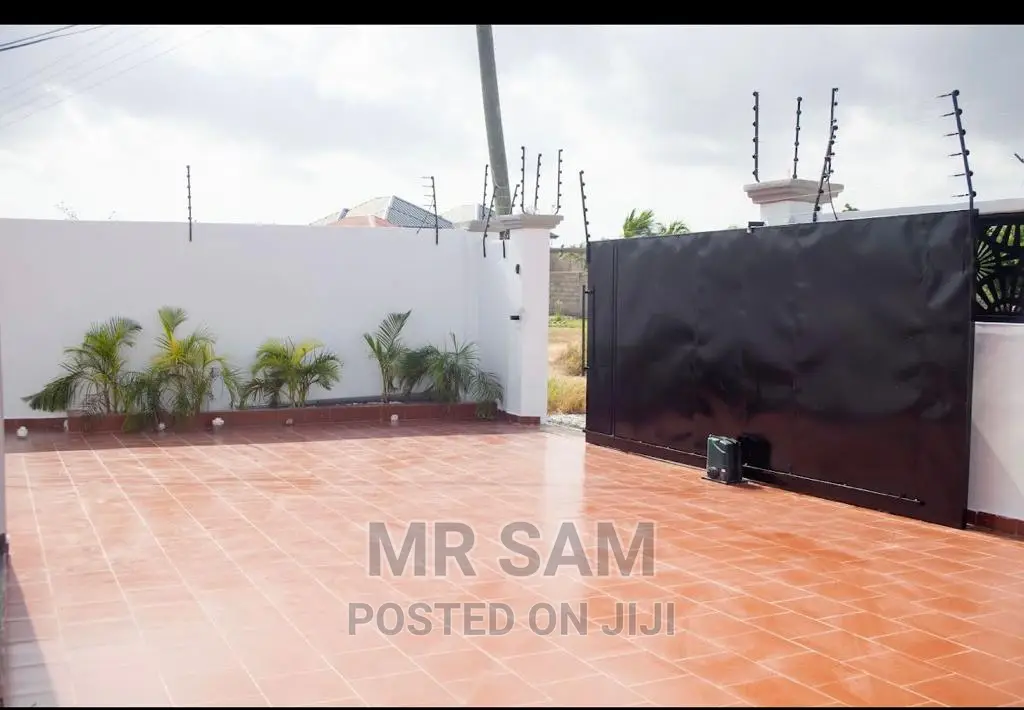 3bdrm House in Sam Properties, Millenium City for sale