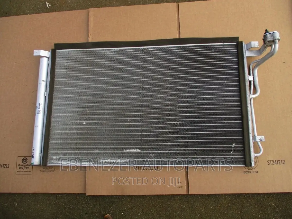 Hyundai Elantra 2017 - 2018 Condenser