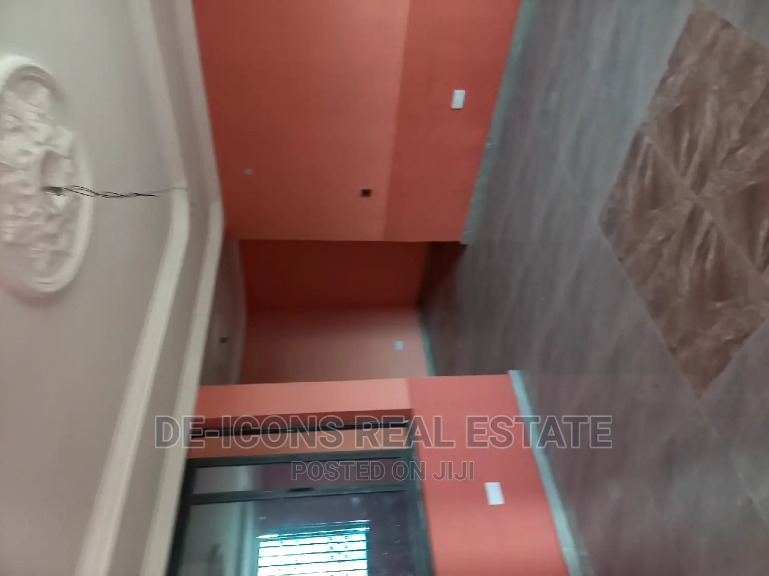 2bdrm Duplex in De-Icons Real Estate, Kasoa for rent