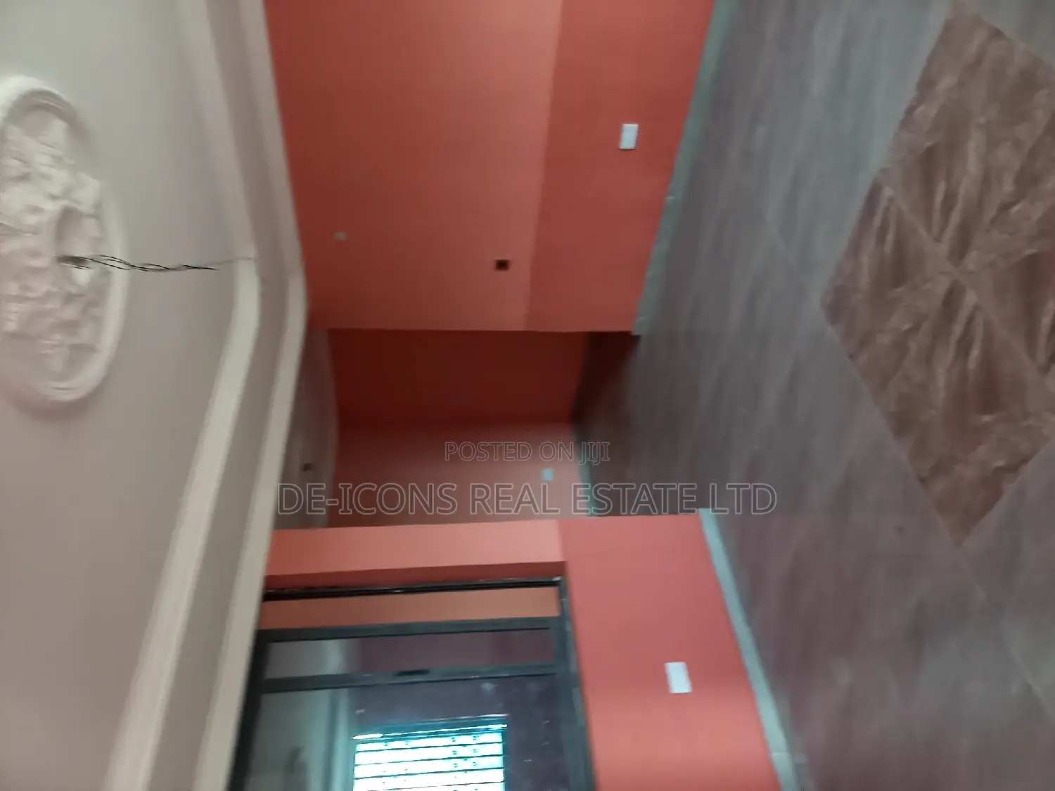 2bdrm Duplex in De-Icons Real Estate, Kasoa for rent
