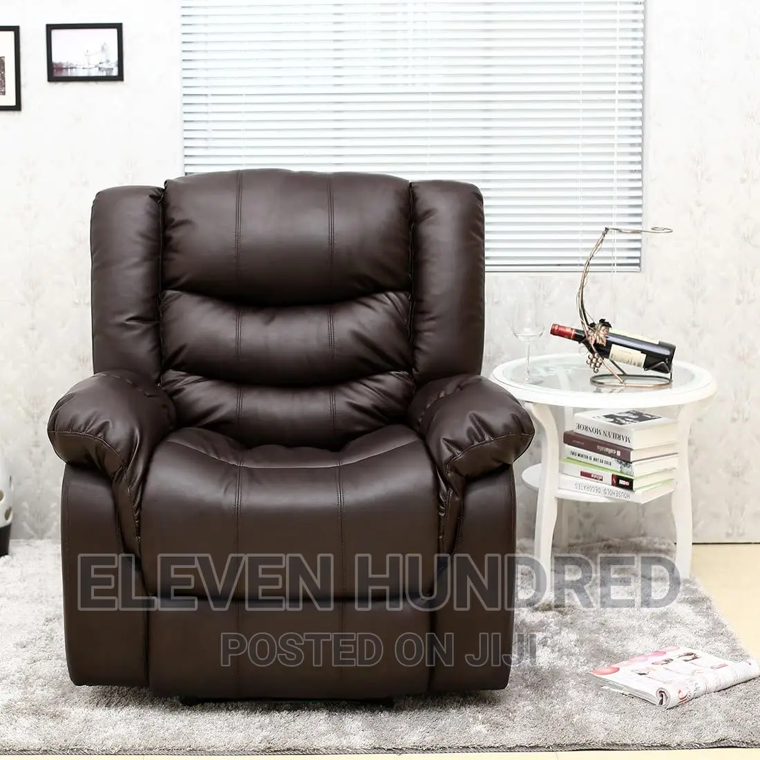 Recliner Leather Upholstered (Manual)Single Seater