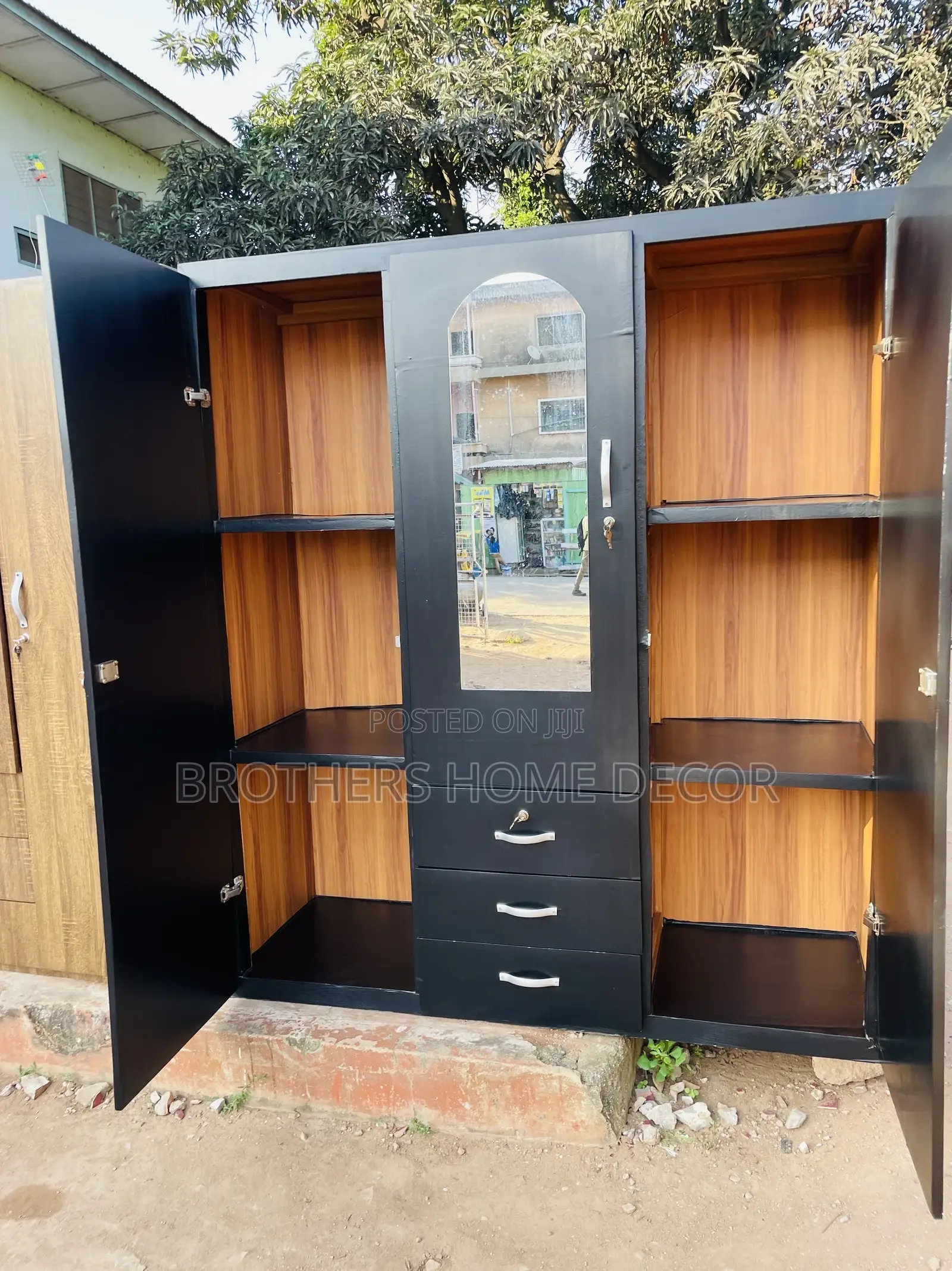 Newly Made 3 in 1doors Wardrobe,