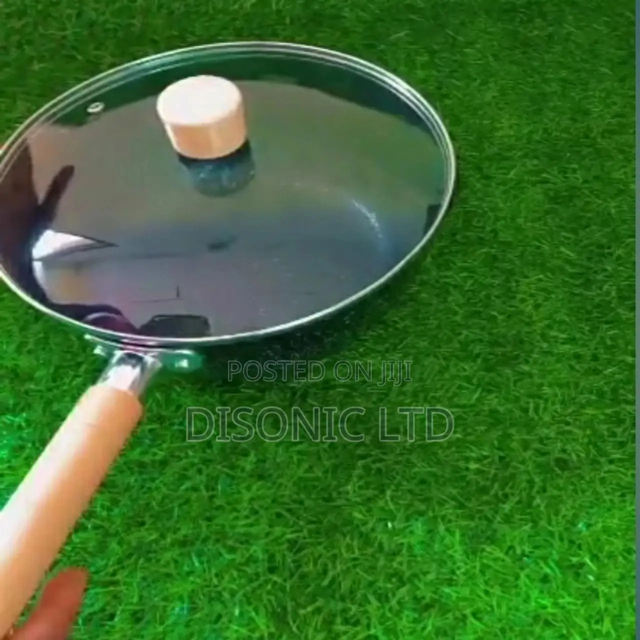 Nonstick Frying Pan With Cover