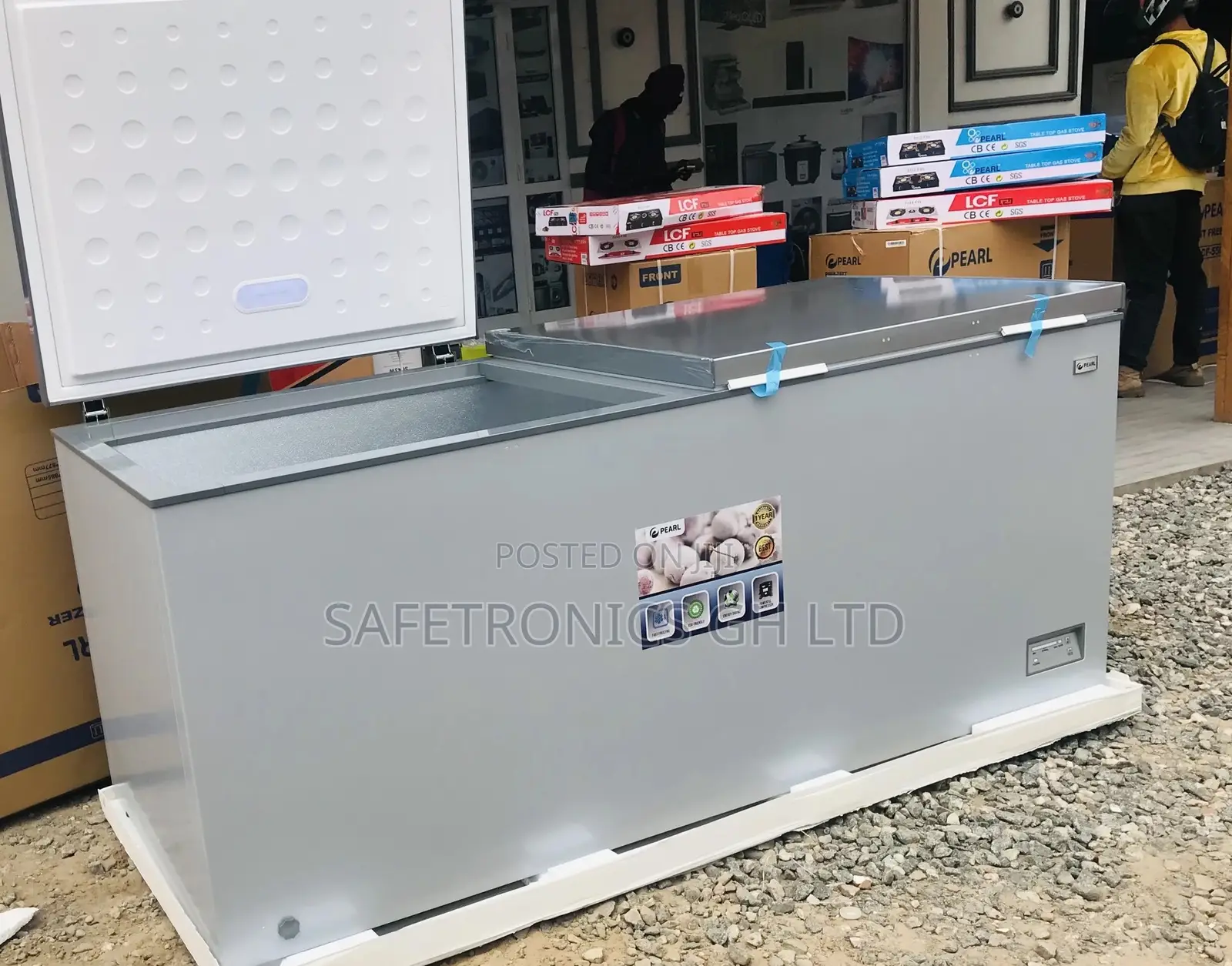 PCF-850 Chestfreezer Doubledoor Quality 708L