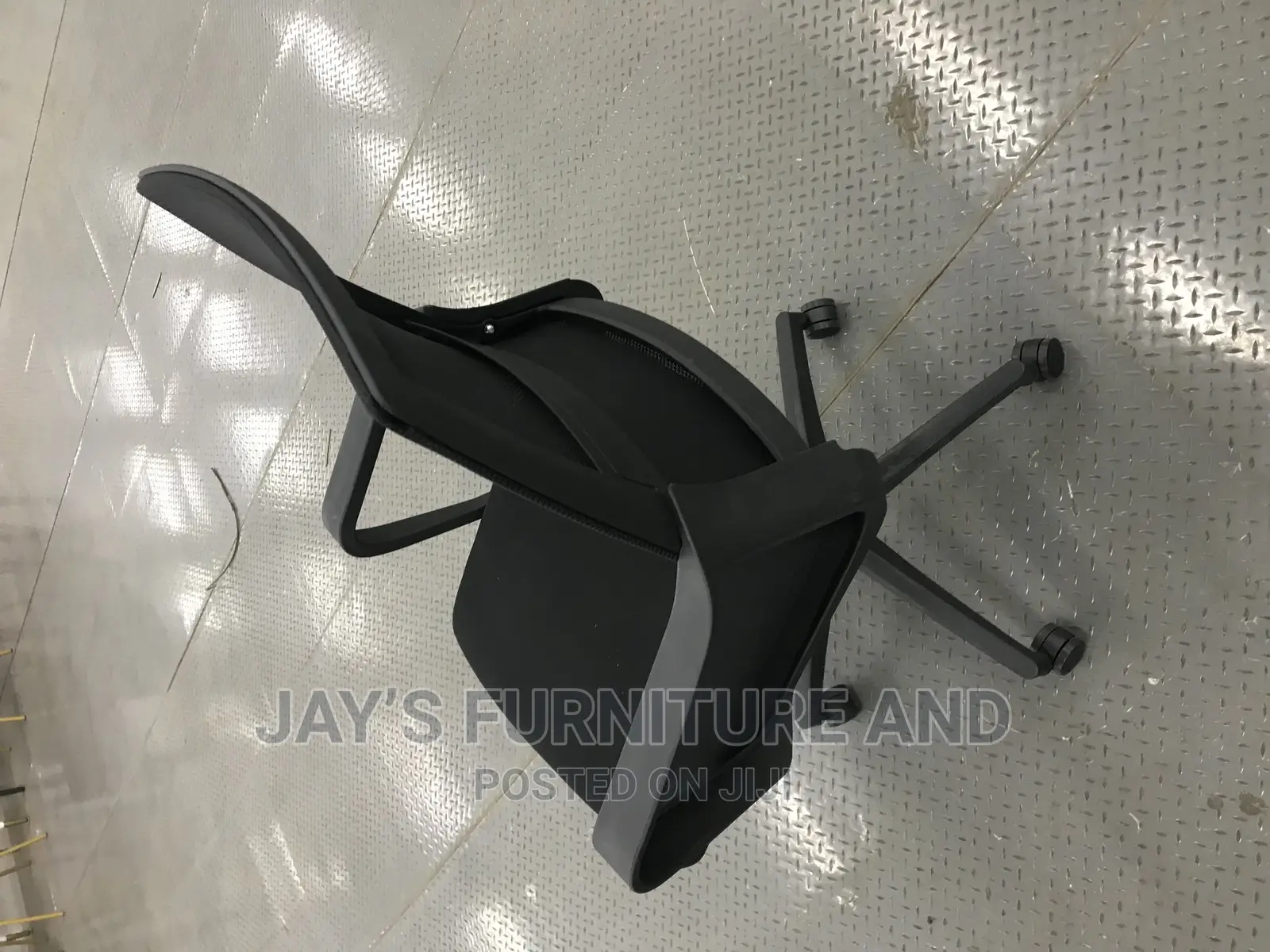 Swivel Office Chair