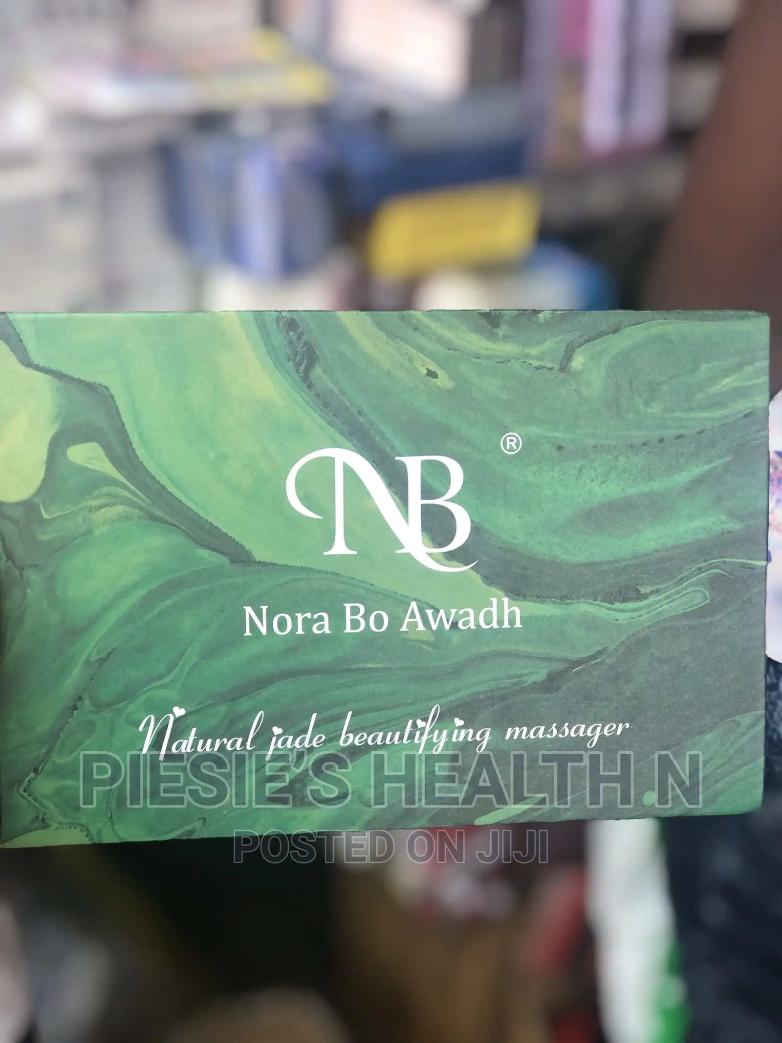 Natural Jade Beautifying Face Roller And Massager