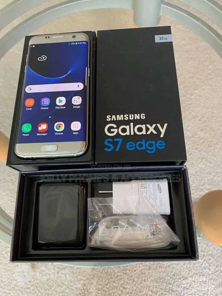 New Samsung Galaxy S7 edge 32 GB Gold