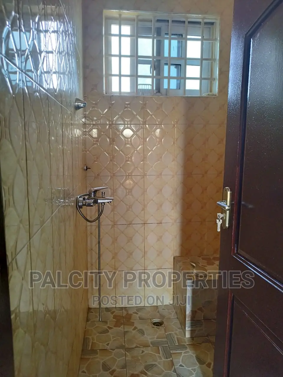 2bdrm Apartment in Santasi Kokoben, Kumasi Metropolitan for rent