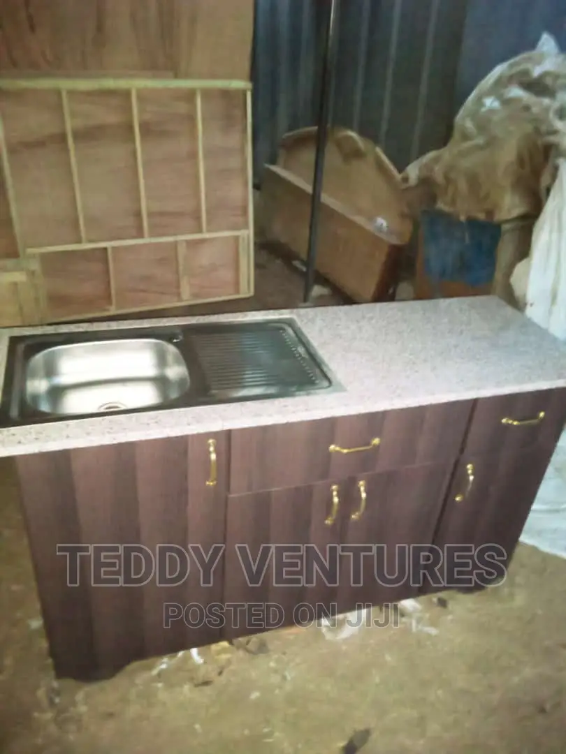 Quality Kitchen Cabinet With Sink ( Payment After Delivery)