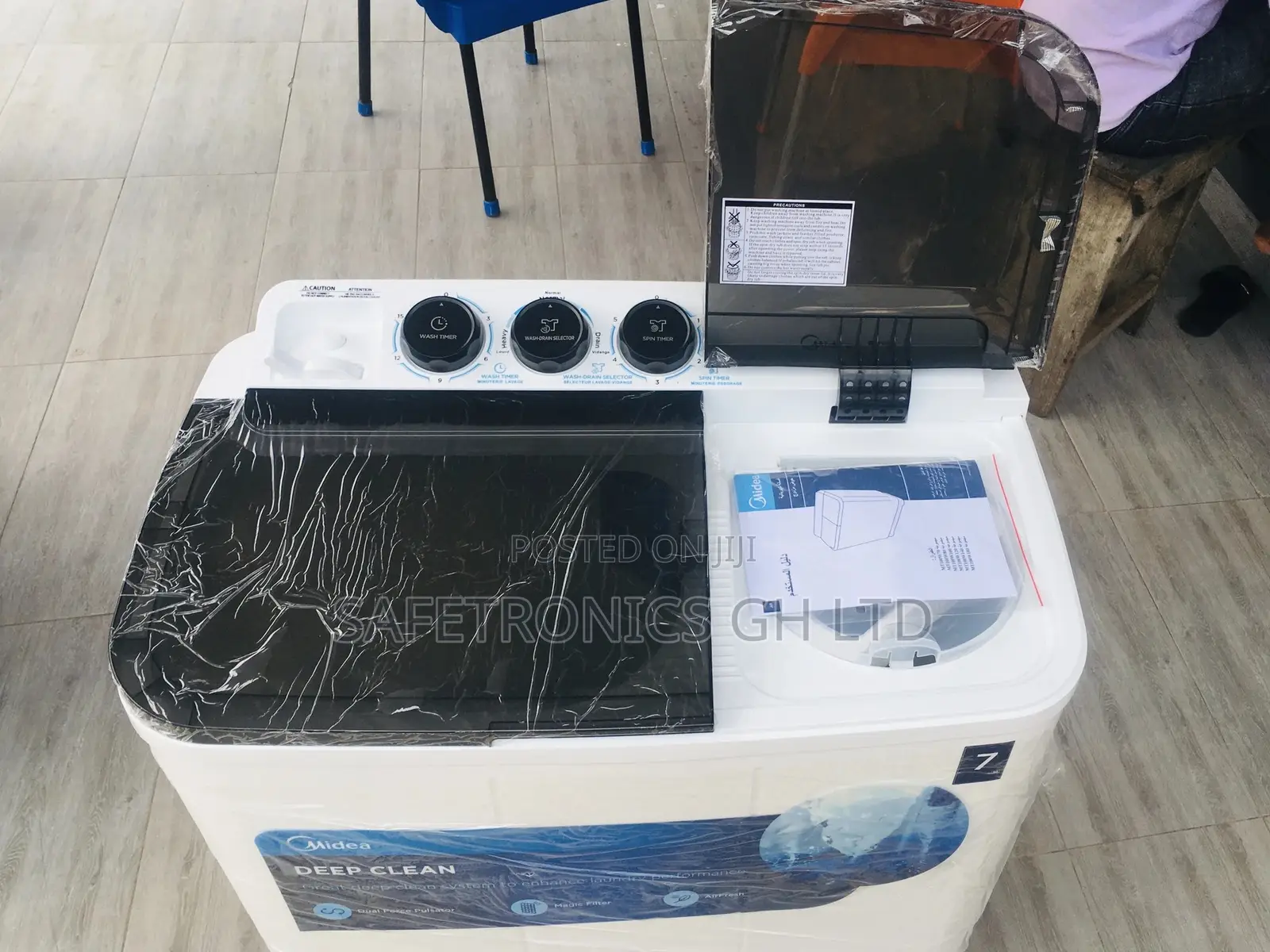  White/Black Washingmachine Semiautomatic Topload 7kg Midea