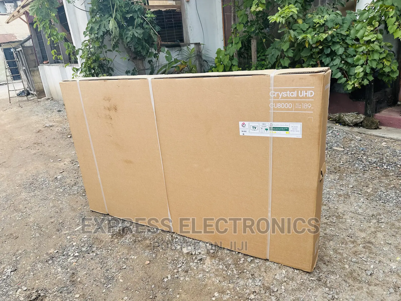 Lovely  Series 8 2023 Model Samsung UHD Smart 75”Tv In