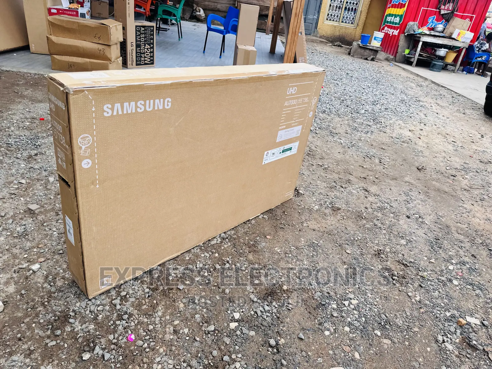 Bu8000 2022 Model Samsung UHD Smart 55” a Warranty on It