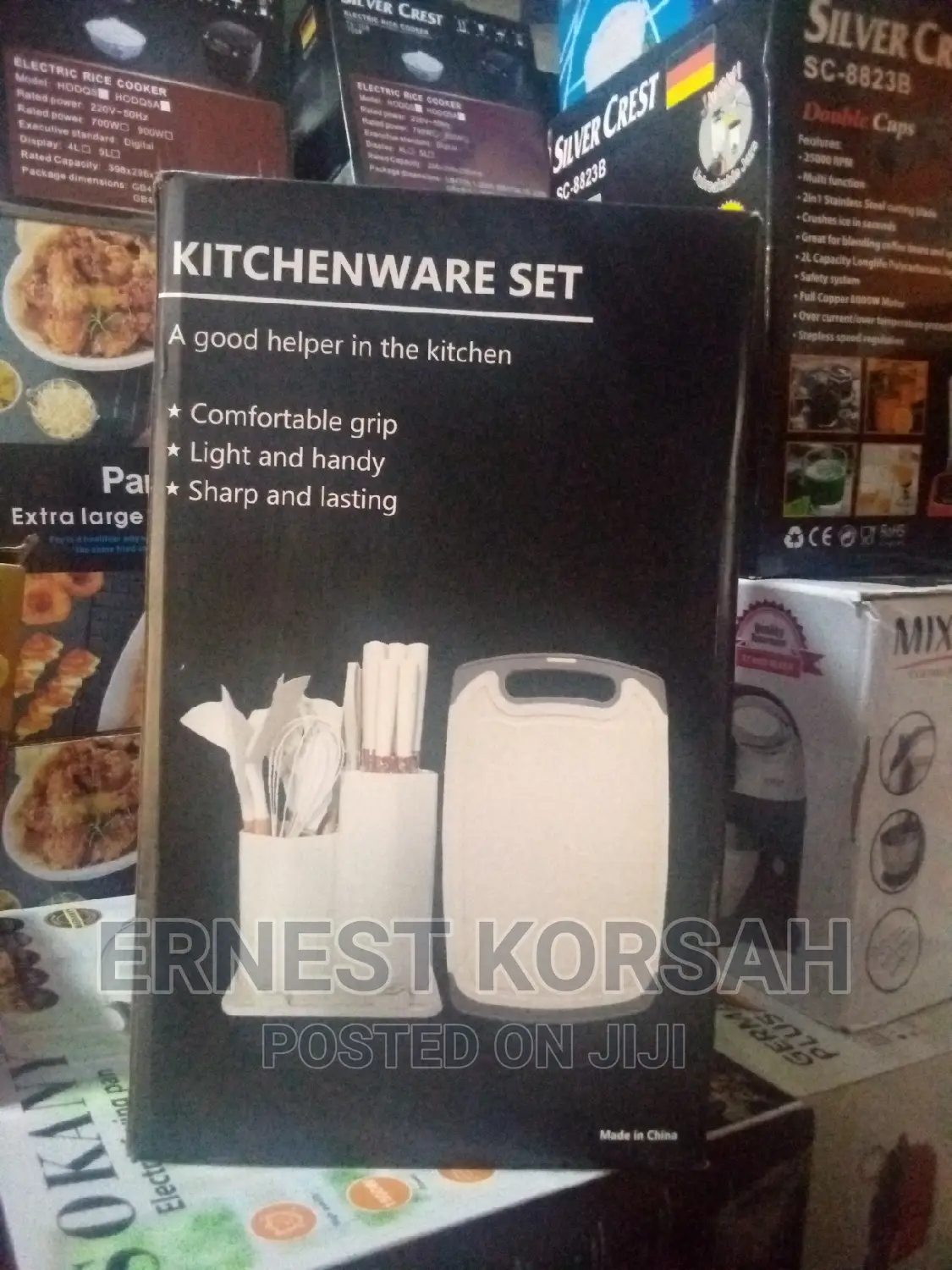 Kitchenware Set + Chopping Board