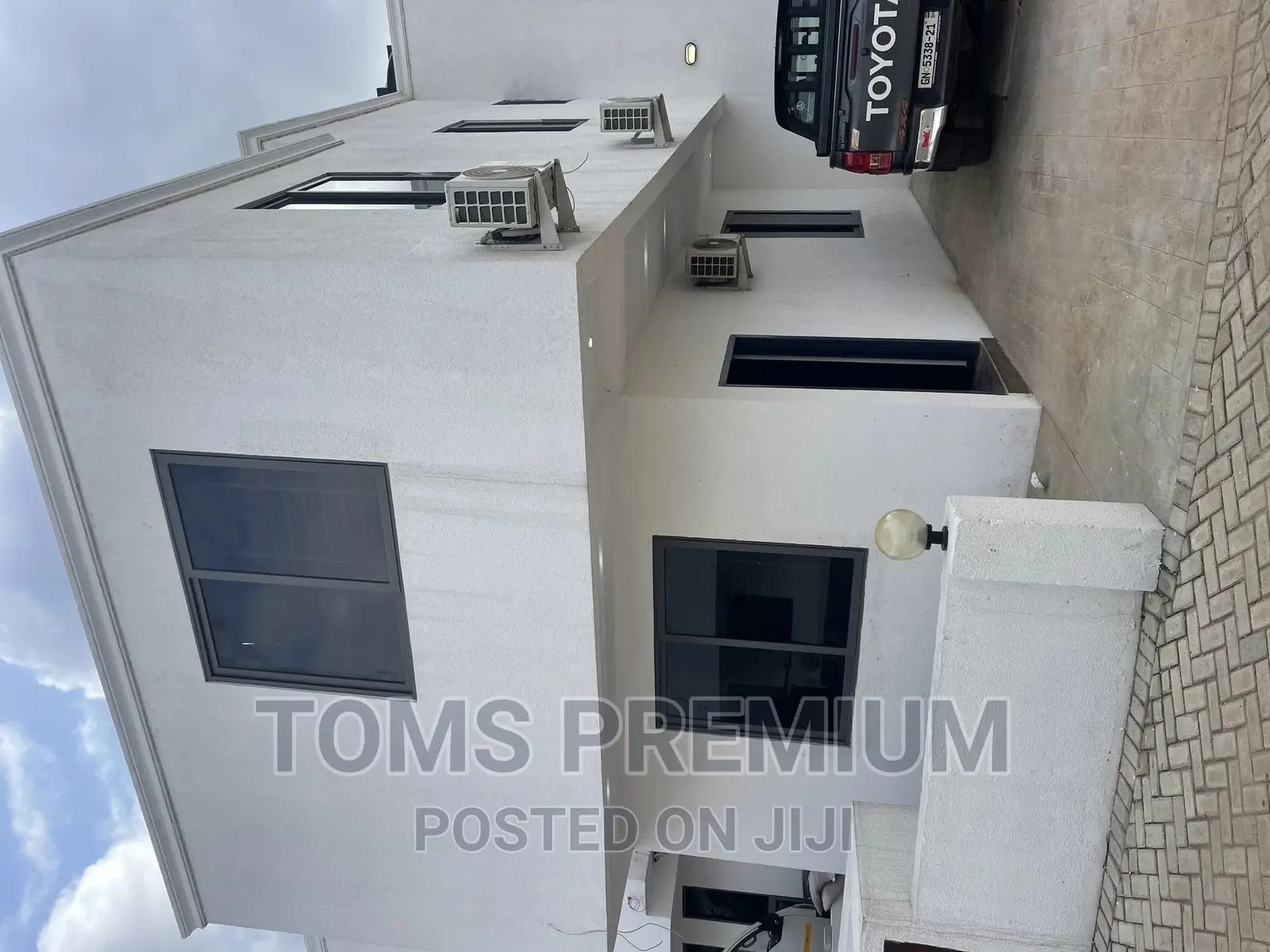 3bdrm Duplex in Major, Ashaley Botwe for rent