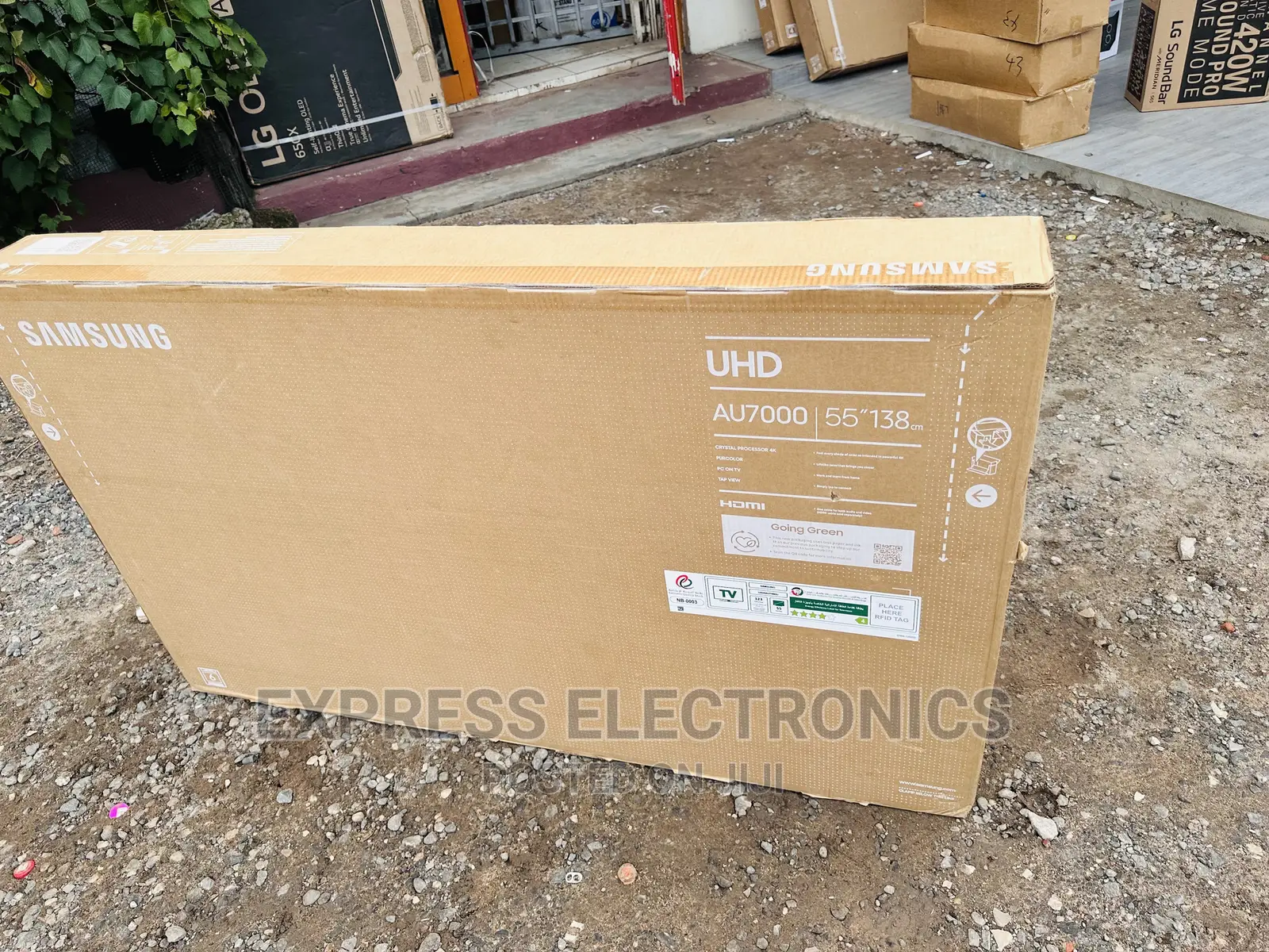 Essential New Samsung UHD Smart Glossy 55”Au7000 Tv