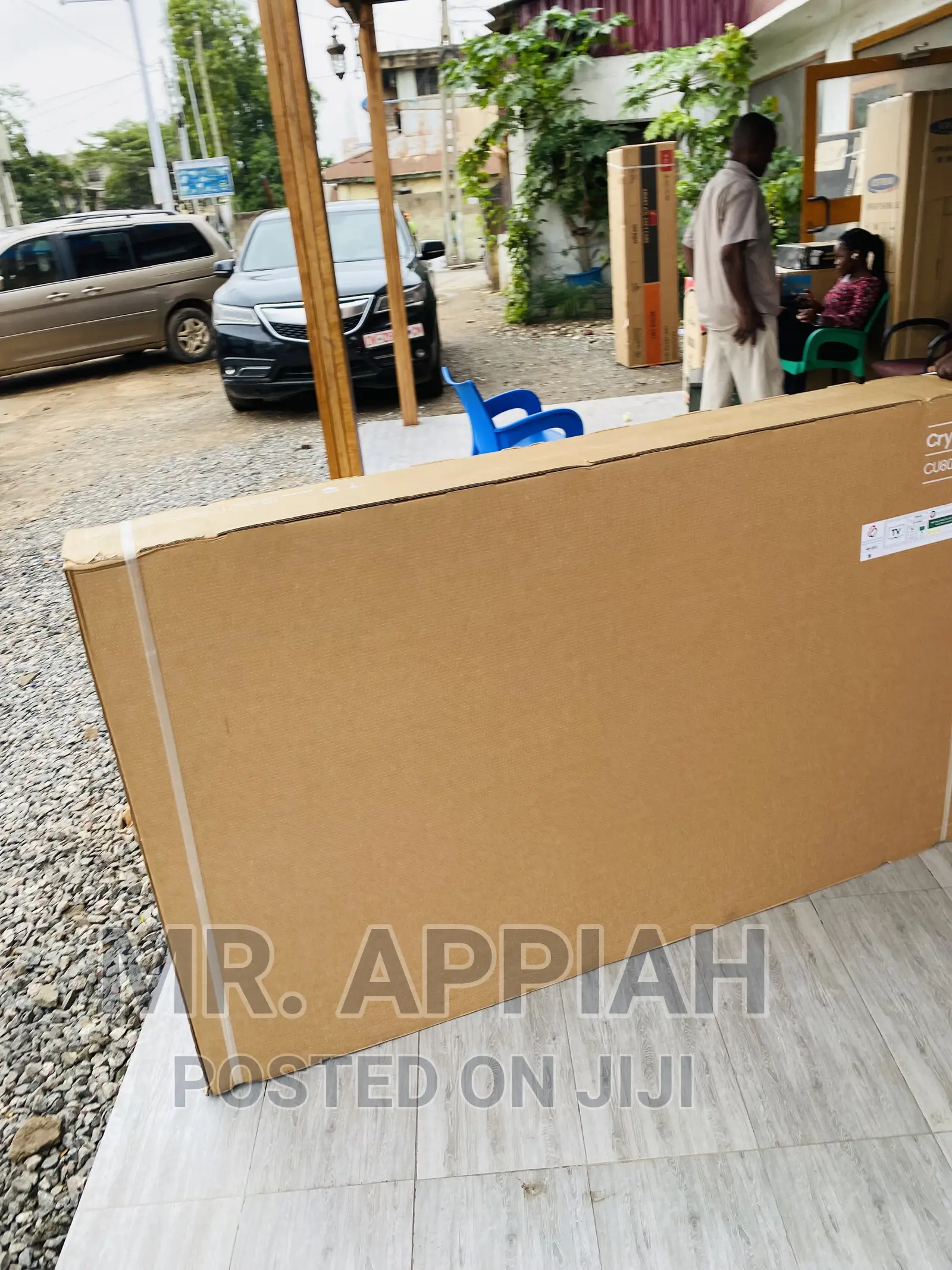 Intelligent Design Samsung 75” Crystal Uhd Tv 75cu8000