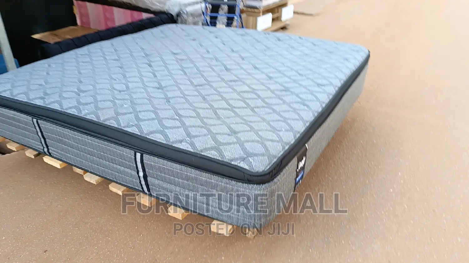 Executive Kingsize Mattress Available as Seen 14 Inches