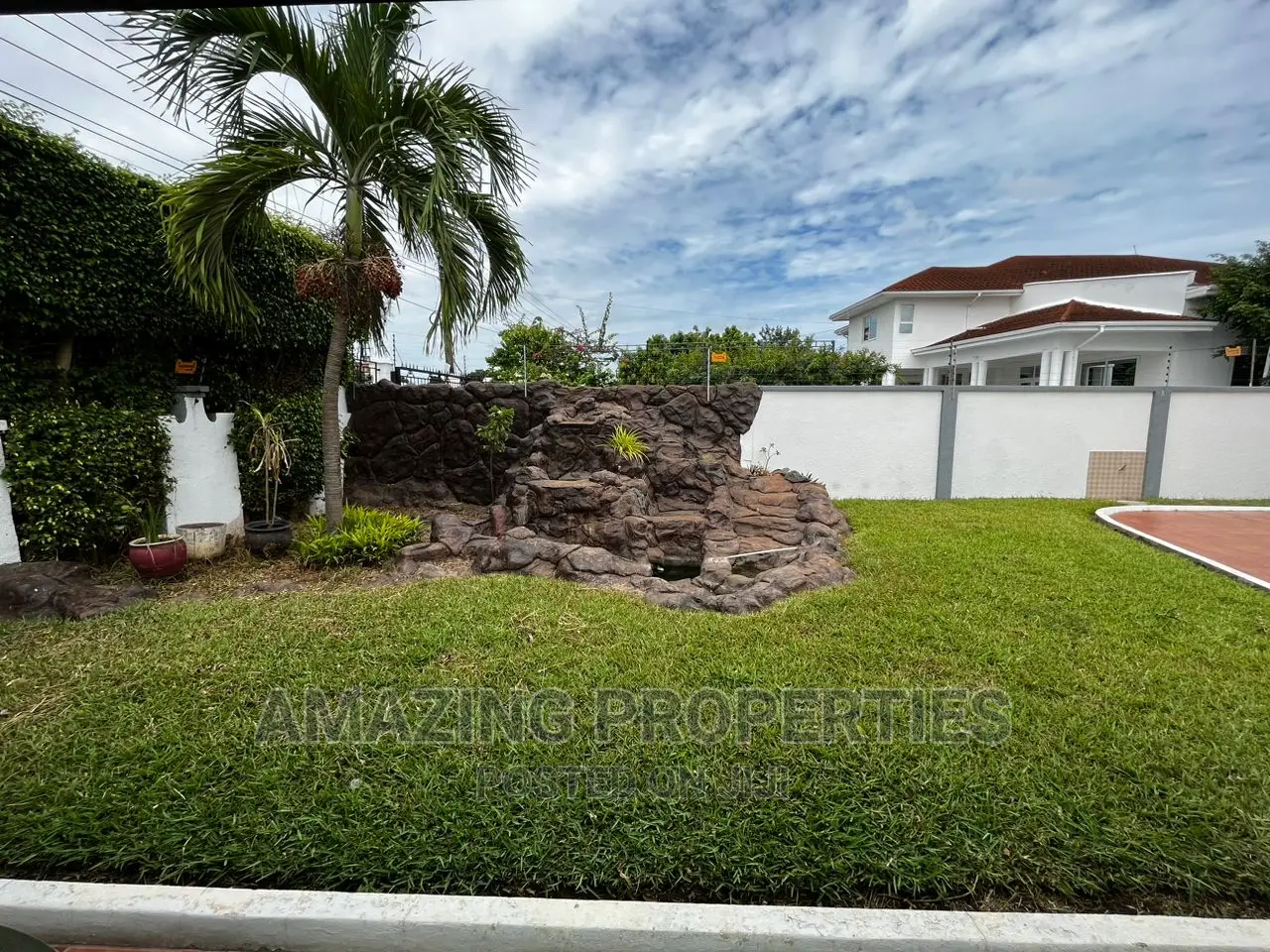 3 Plot of Land for Sale at Gate School Junction Roadside
