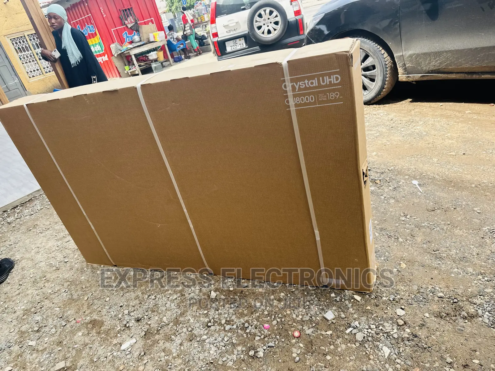 Crystal Processor UHD Display Smart Samsung 75”Cu8000