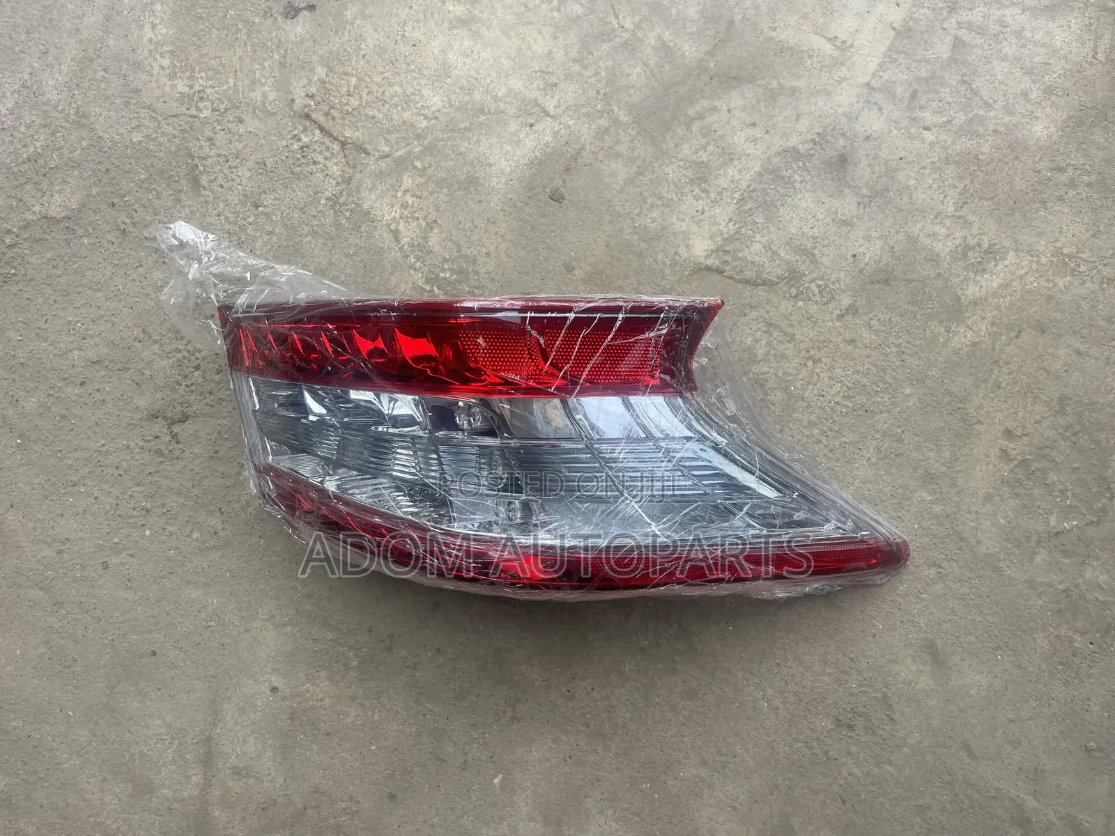 Nissan Sentra Taillight 2013 2014 2015 2016