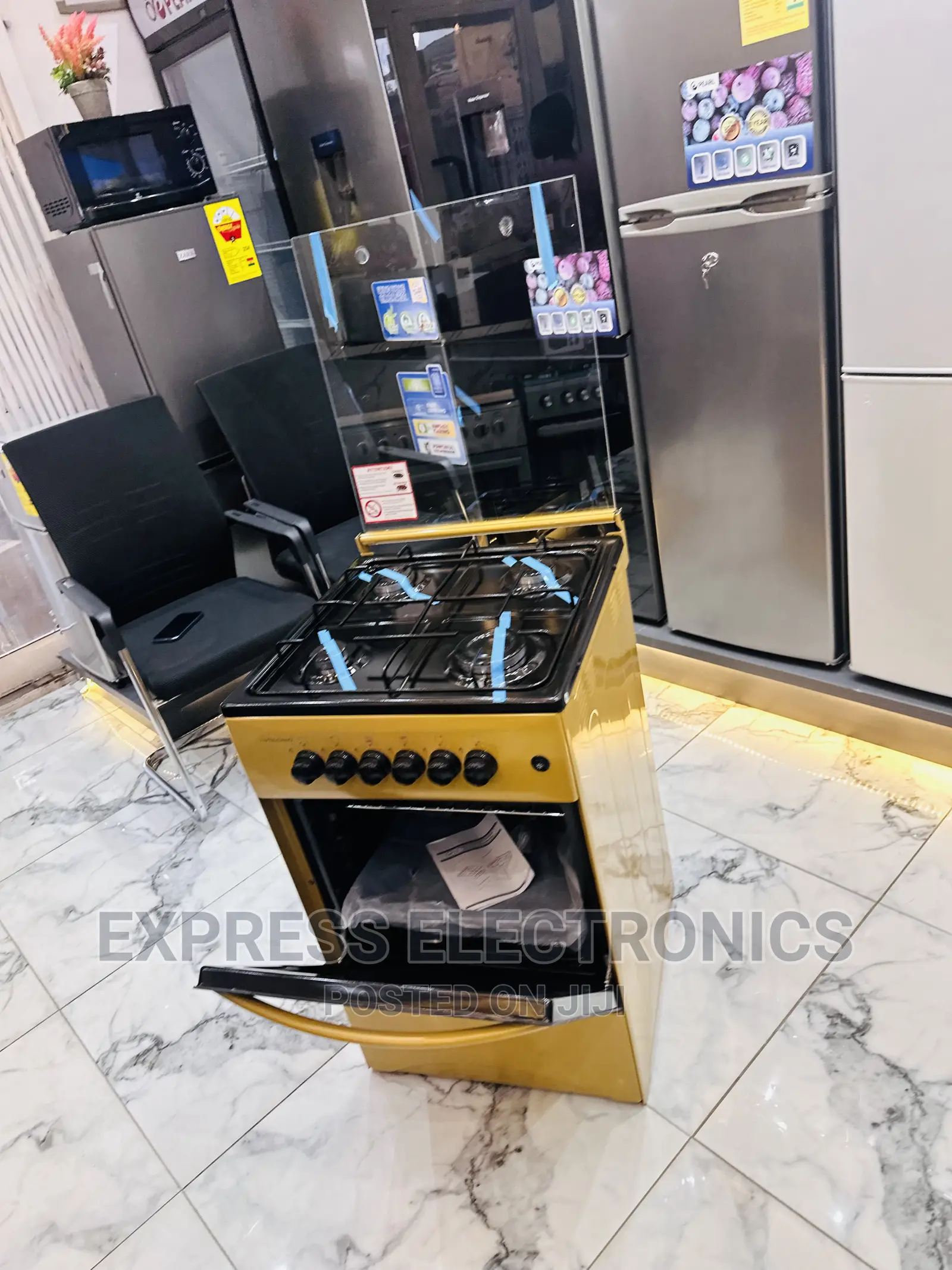 Golden Color Gas Cooker Oven Grill 4burner 50/50 Grab It Now