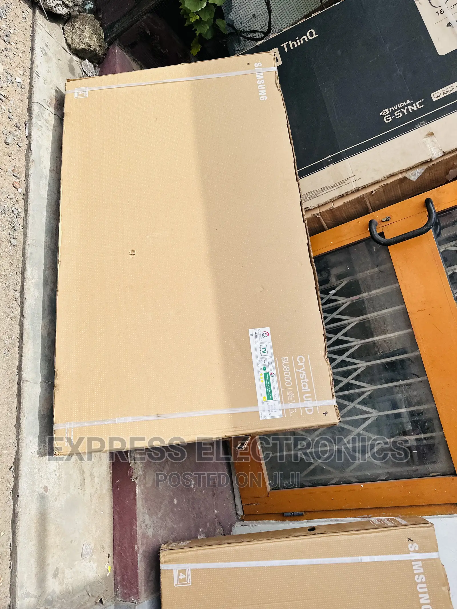 65”Bu8000 Crystal UHD Smart LED Samsung