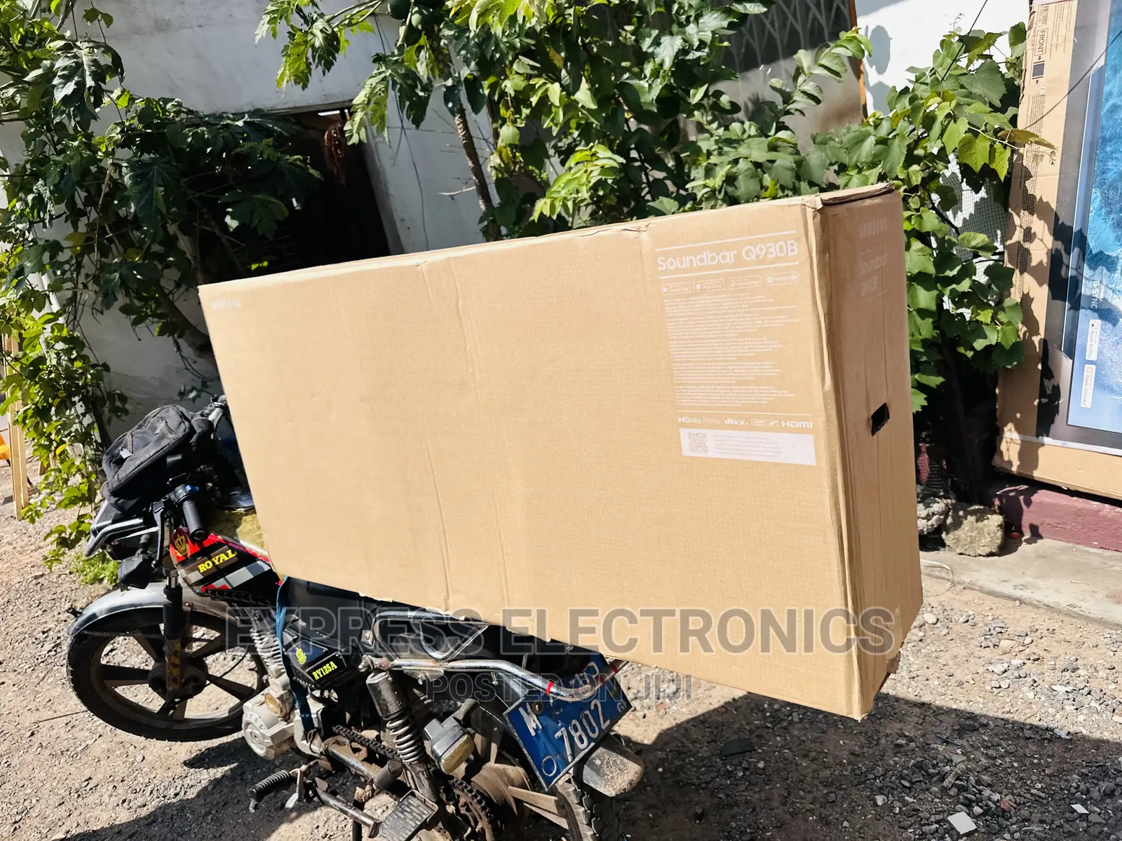 Zealous Sleek Quality Sound System Samsung Q903B